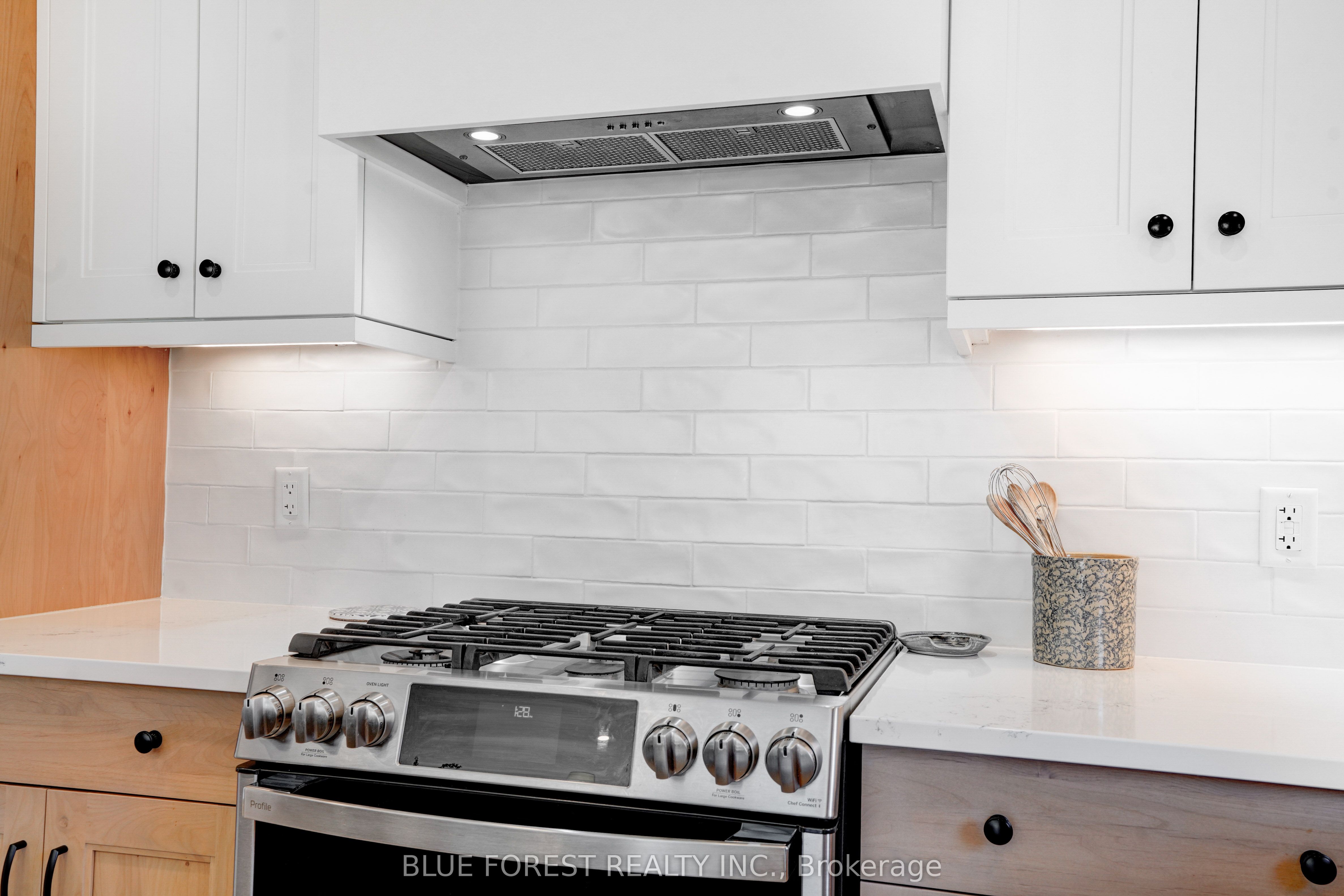 112 Sandcastle Key Property Photo 12