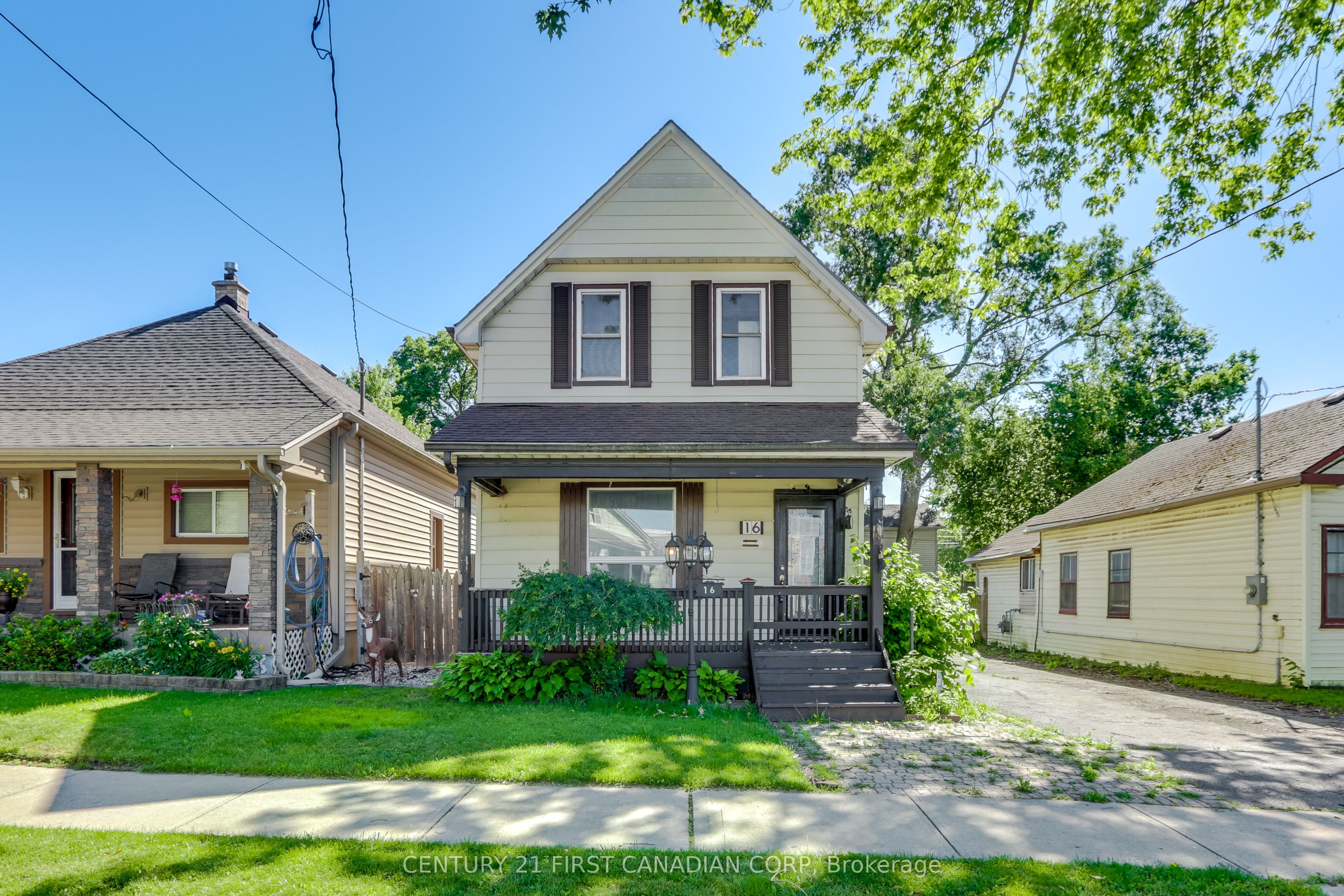 16 Lansdowne Avenue Property Photo 1