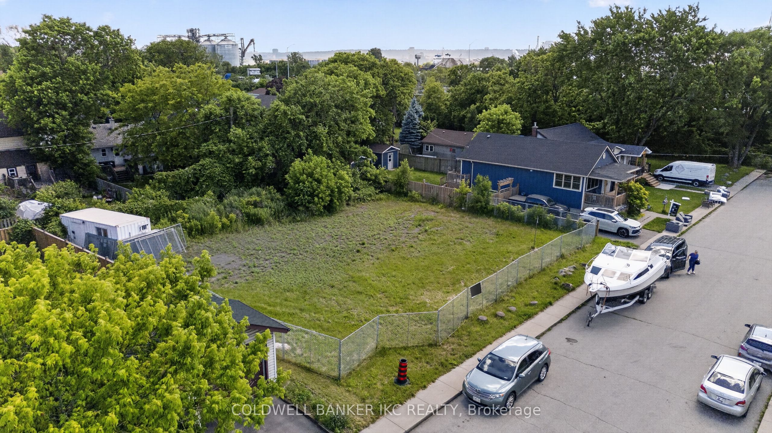 2 Rembe Avenue Property Photo 5