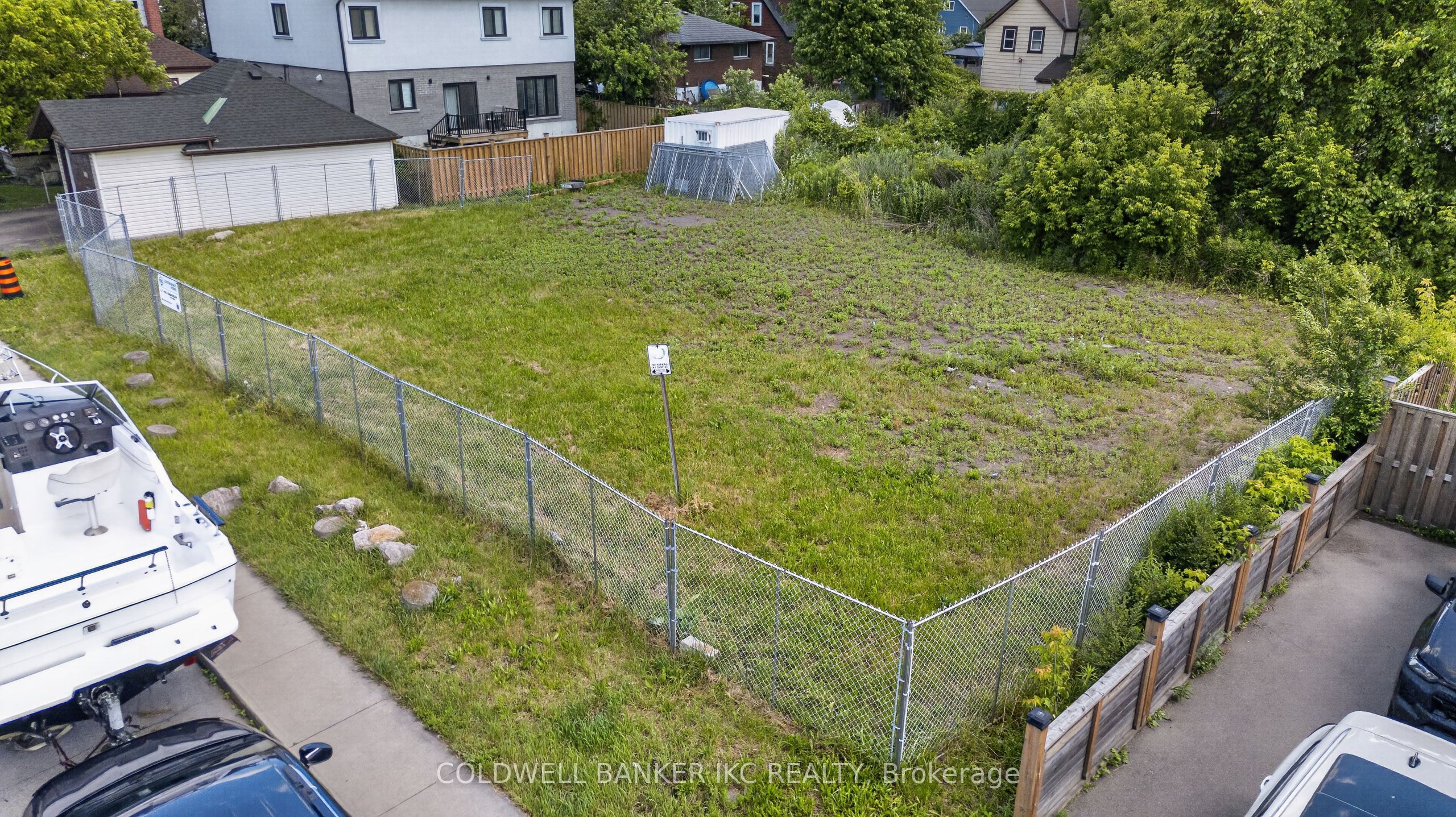 2 Rembe Avenue Property Photo 11