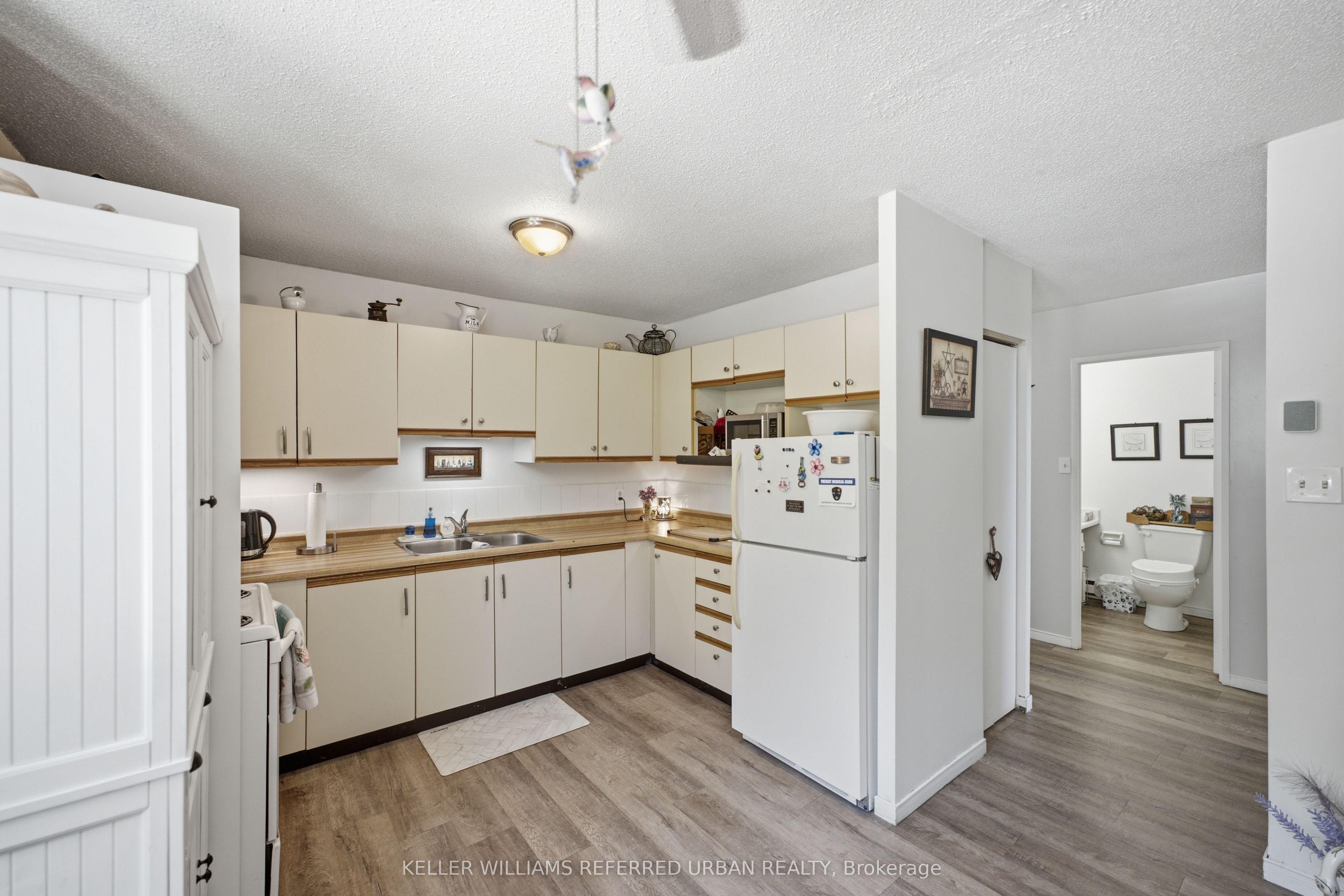 479 Eldon Road Property Photo 17
