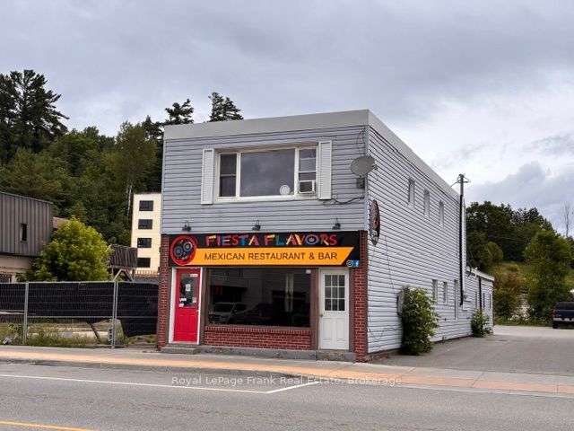 35 Hastings Street N Property Photo 1