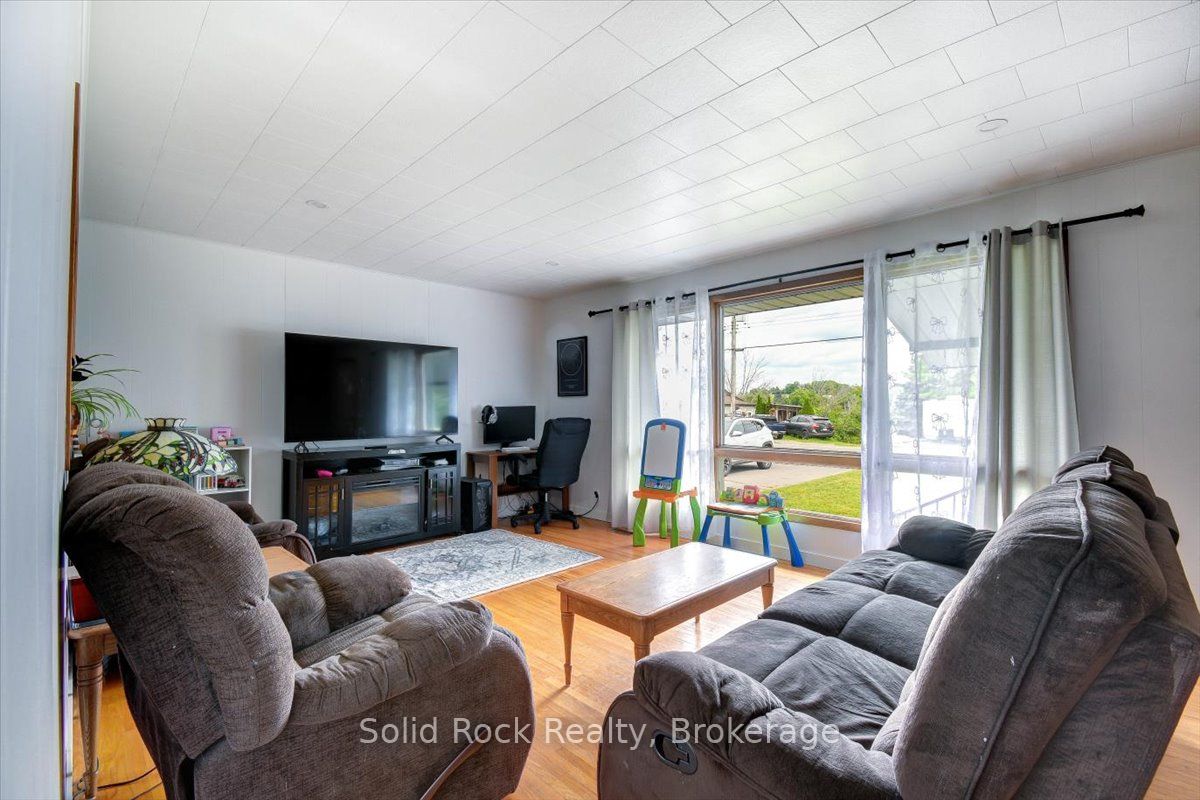 6168 County Rd 50 Property Photo 5