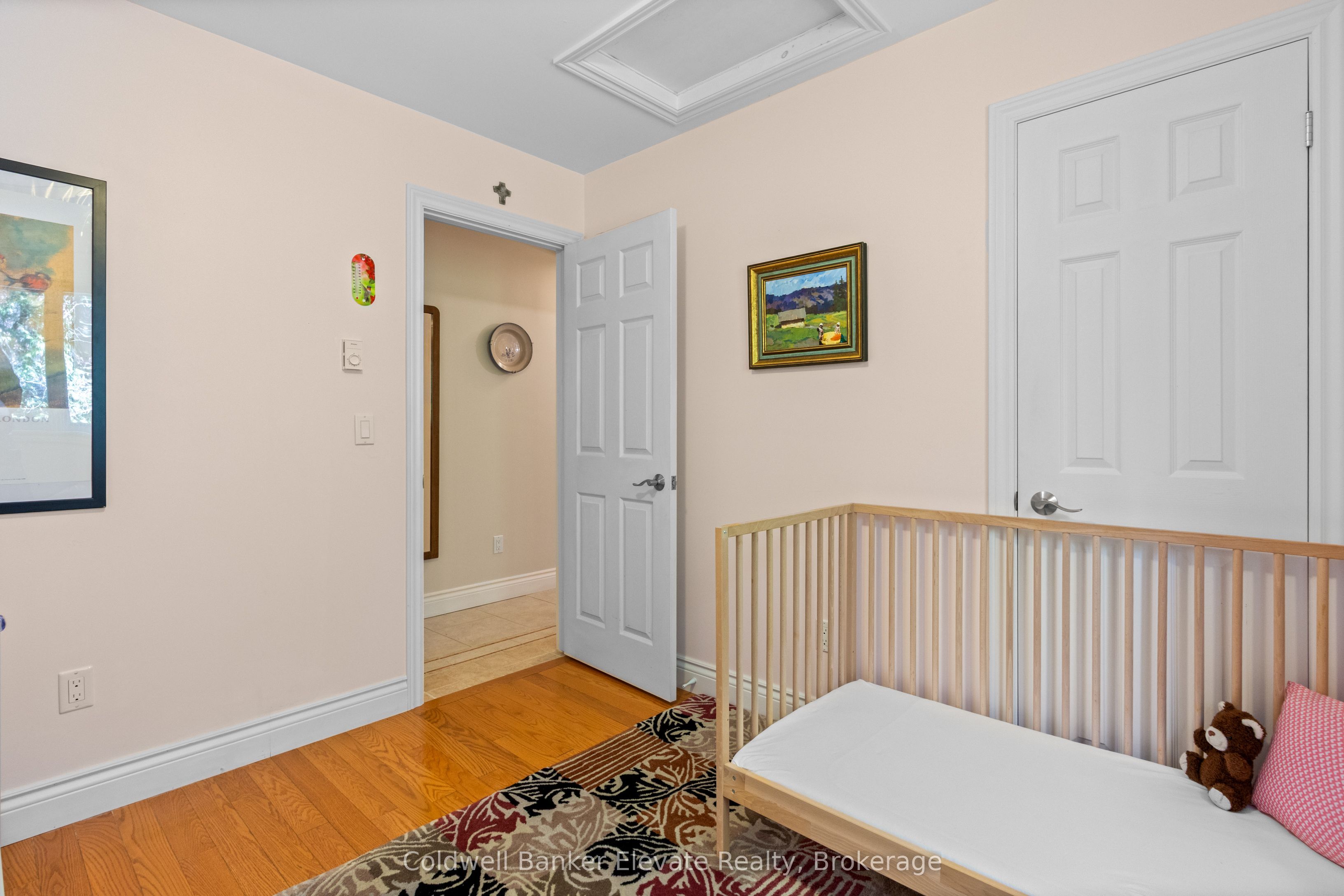 504553 Grey 1 Road Property Photo 26