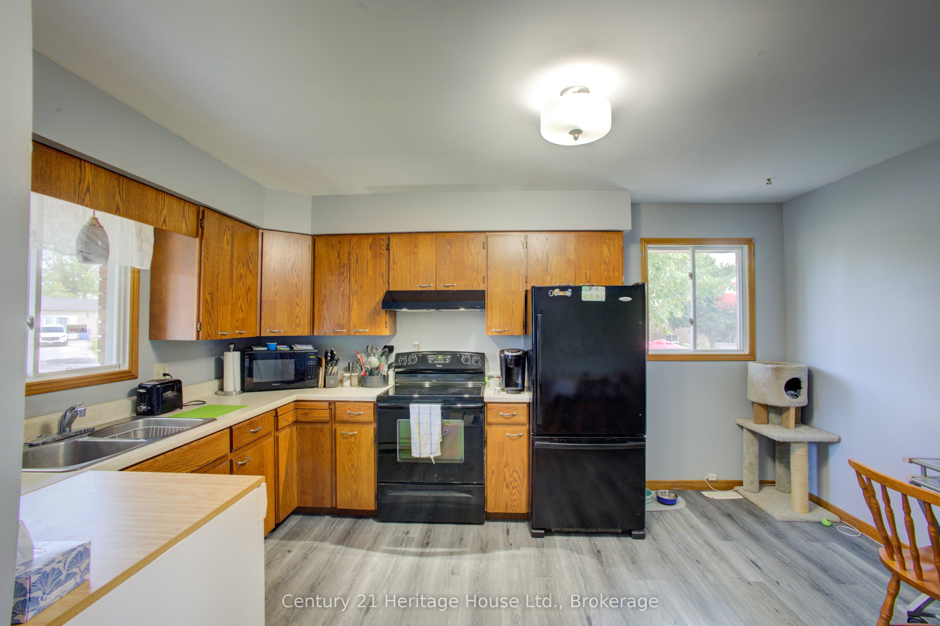 202 15th Avenue Property Photo 9
