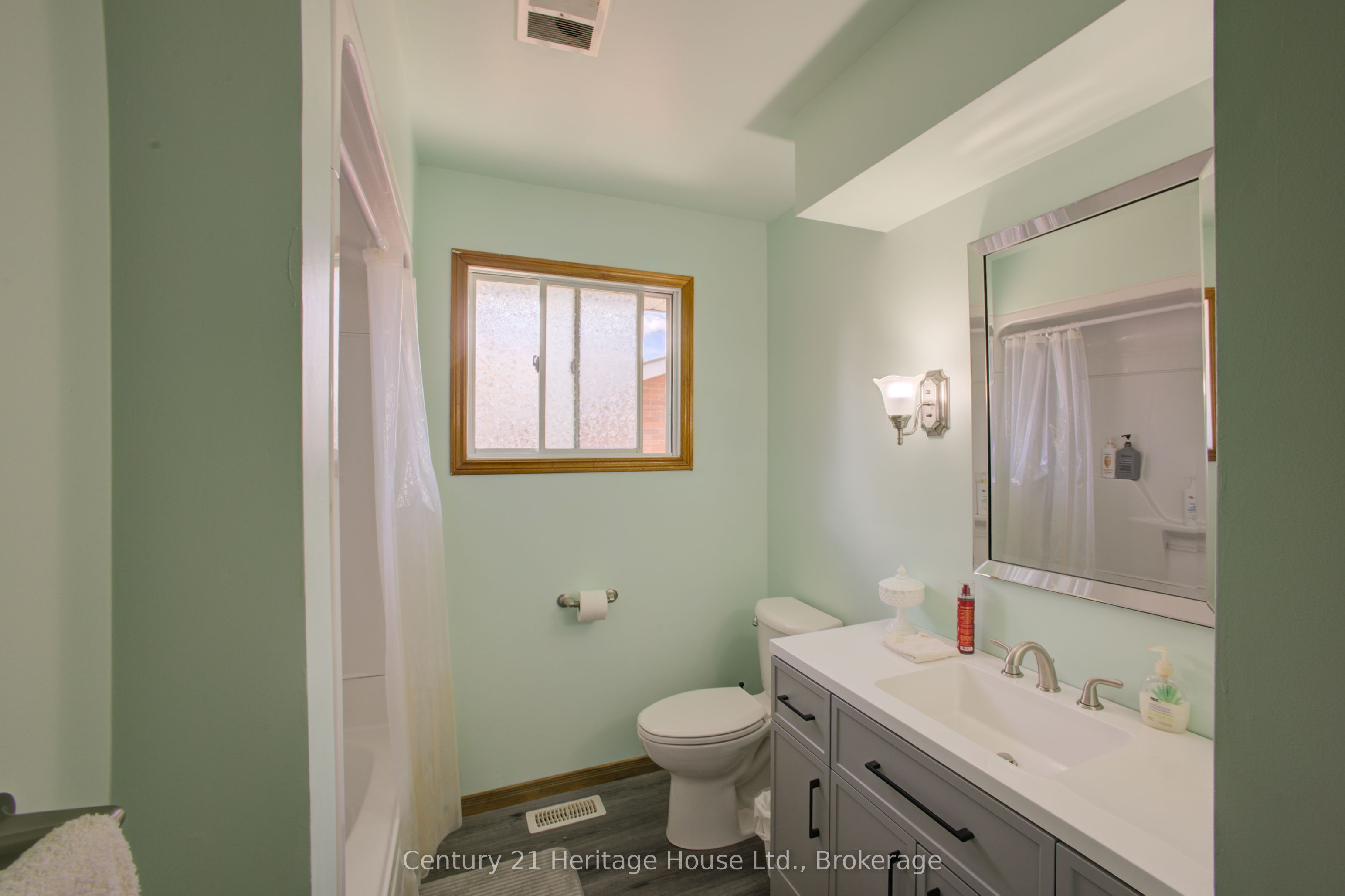 202 15th Avenue Property Photo 17