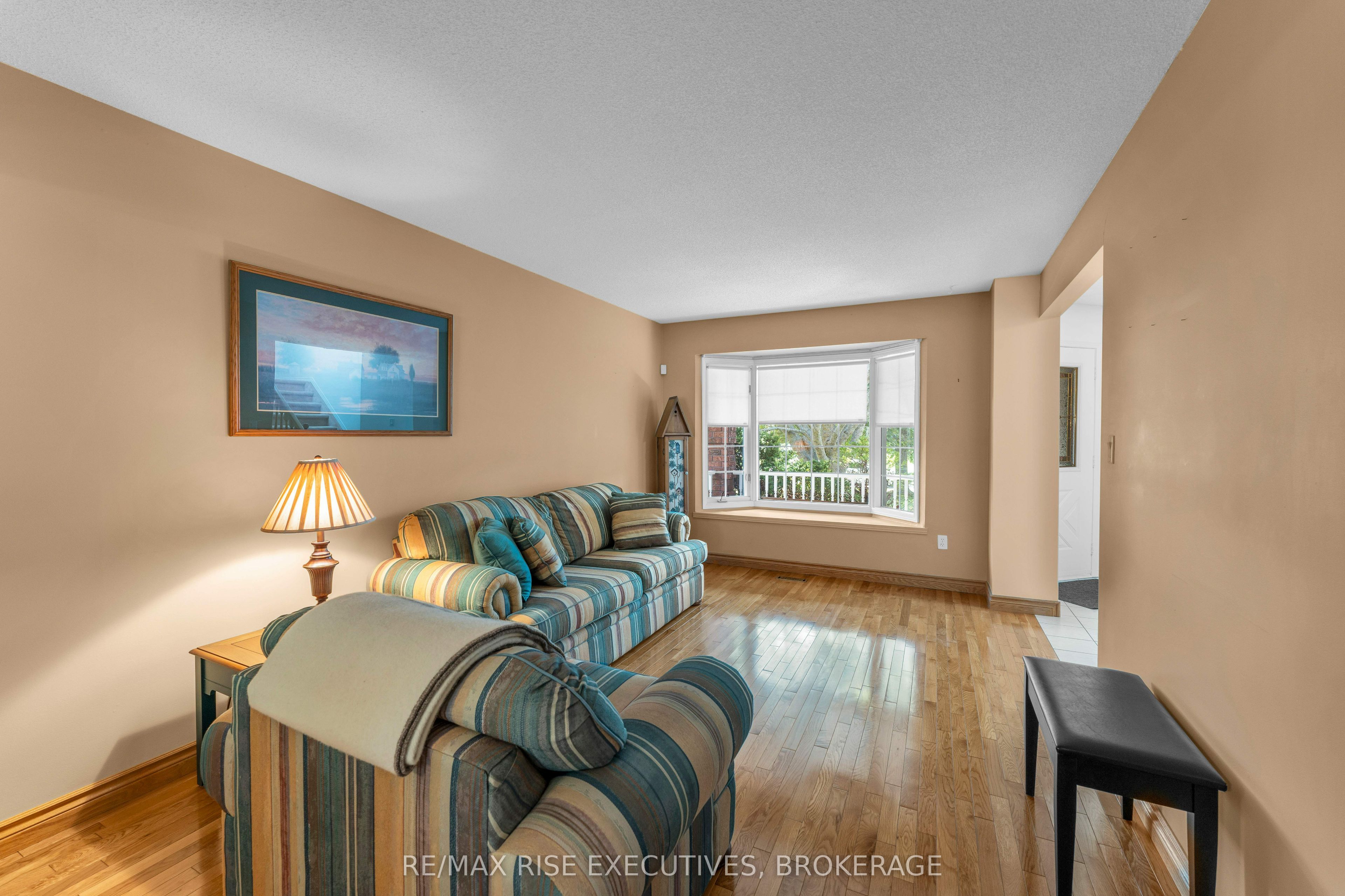 1304 Fisher Crescent Property Photo 7