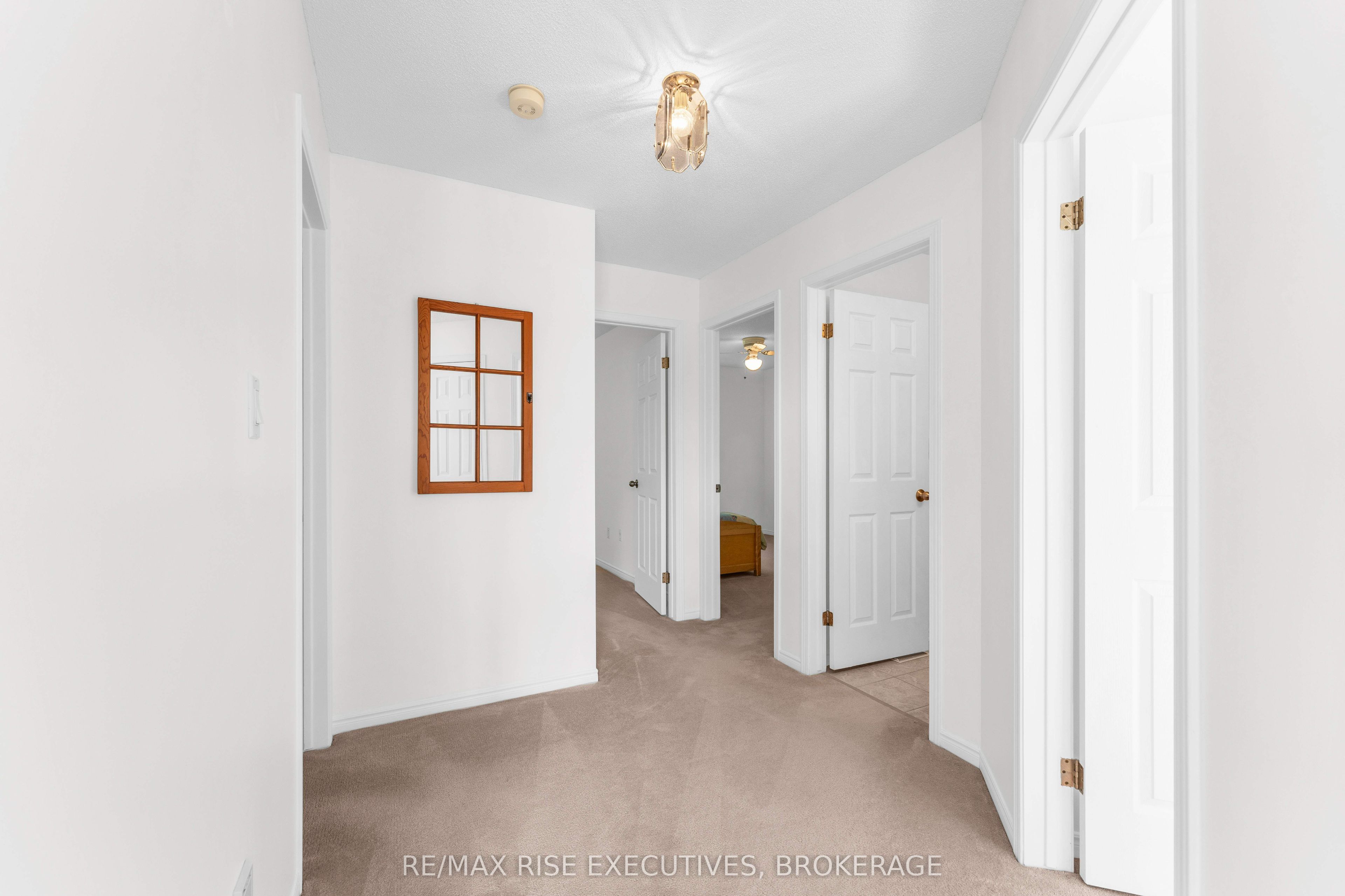1304 Fisher Crescent Property Photo 22