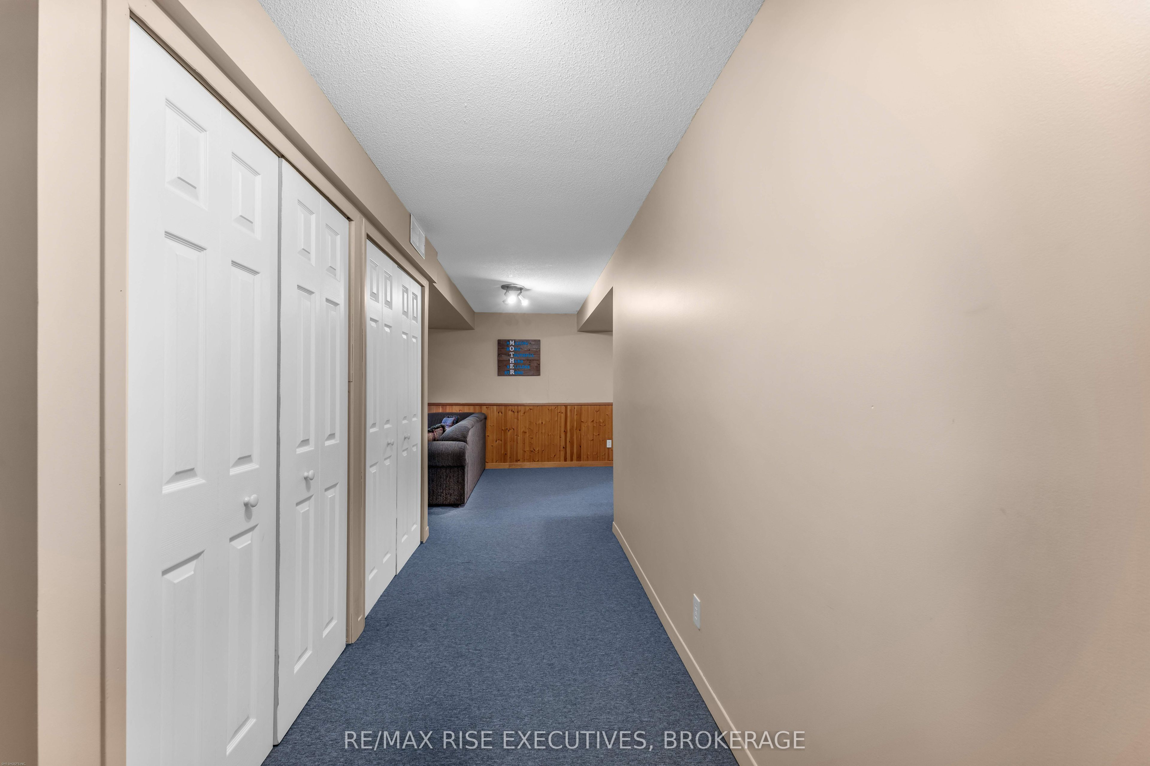 1304 Fisher Crescent Property Photo 35