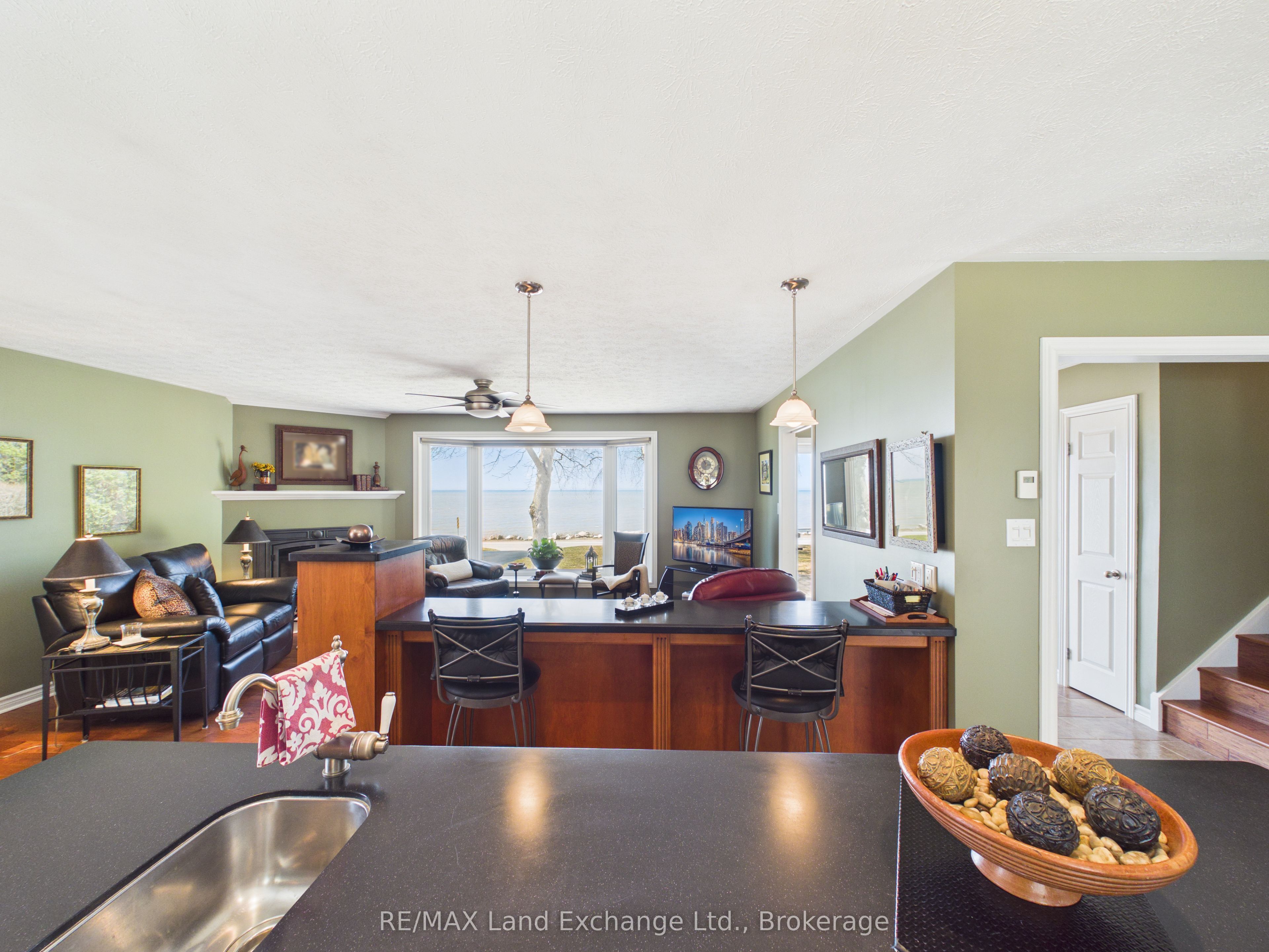 167 Goderich Street Property Photo 10