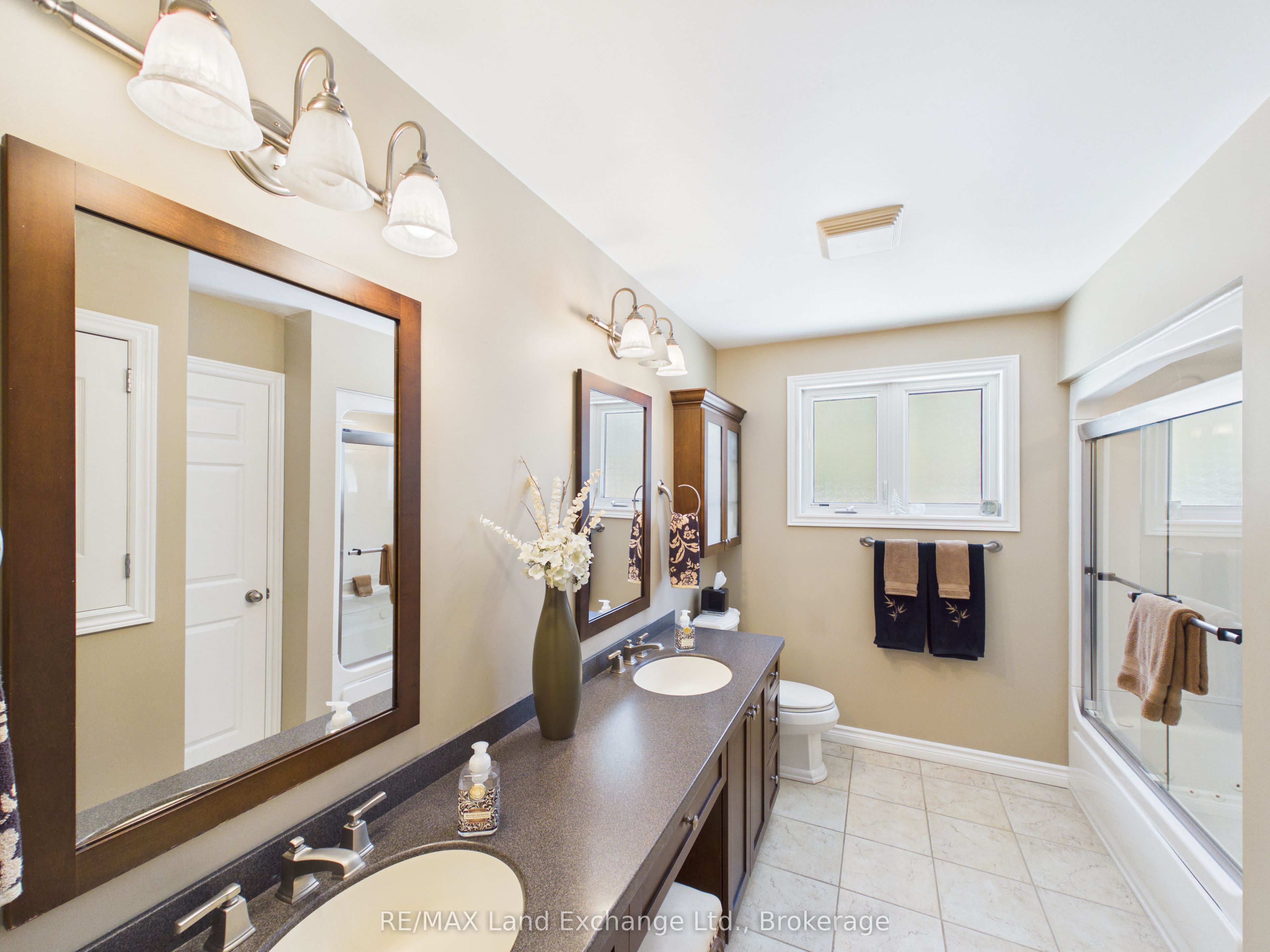 167 Goderich Street Property Photo 14