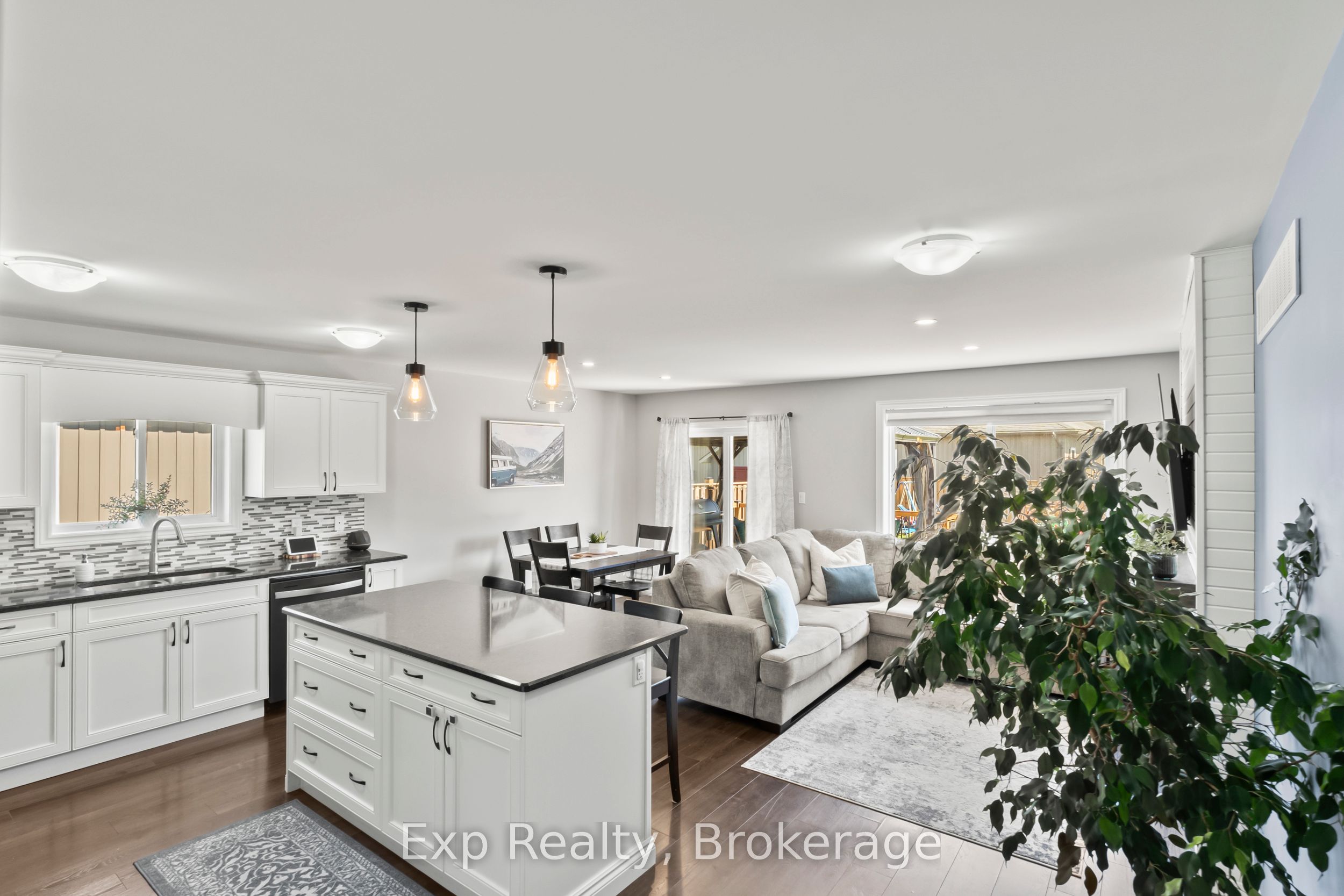 47 Birchmount Street Property Photo 7