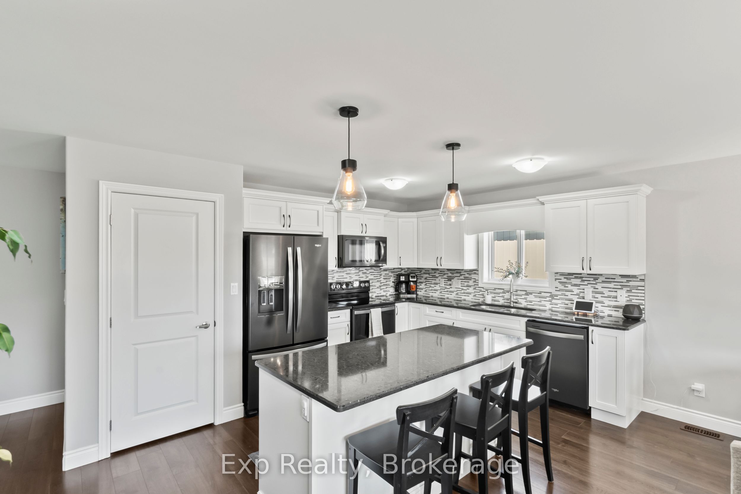 47 Birchmount Street Property Photo 8