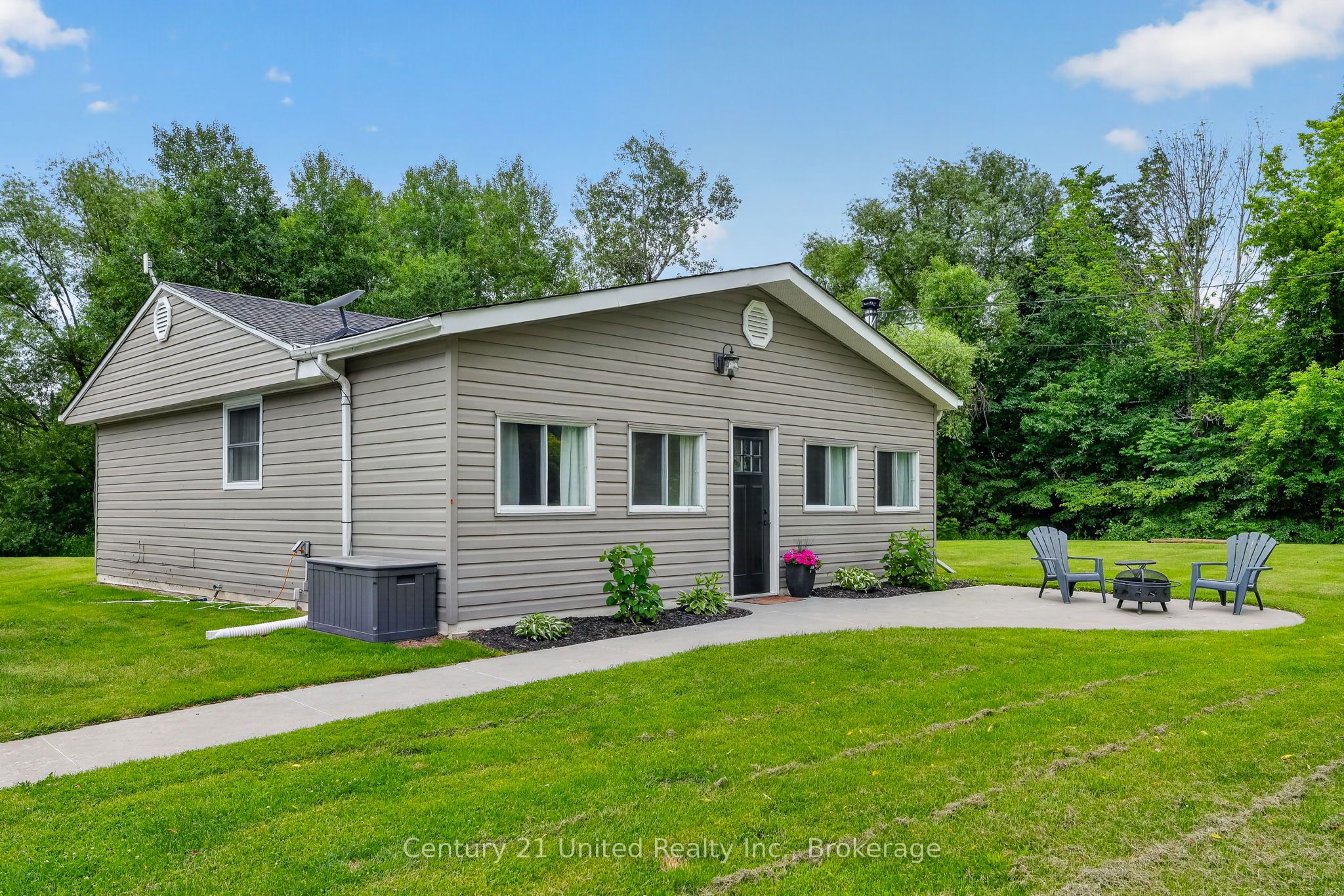 145 Noonan Road Property Photo 4
