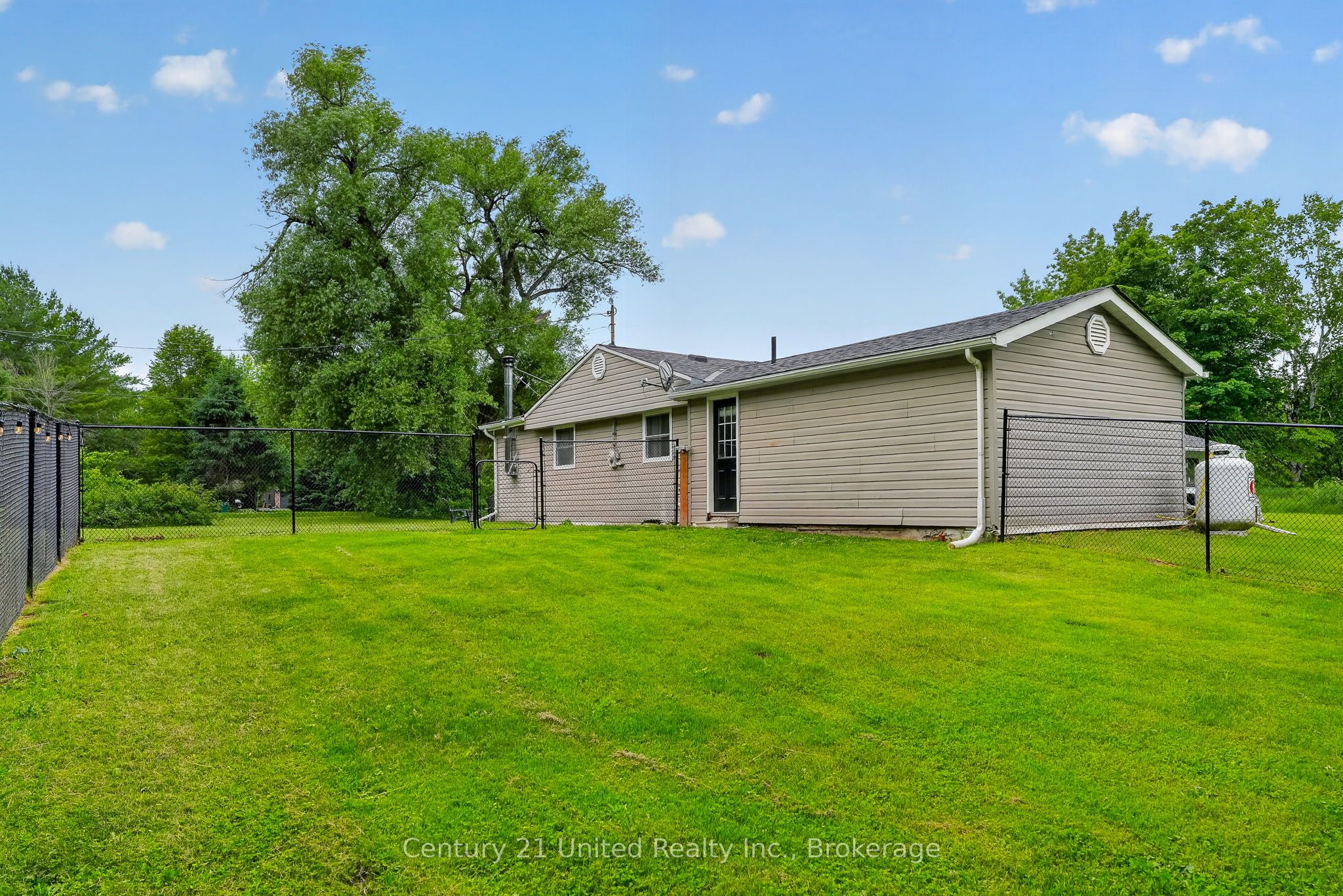 145 Noonan Road Property Photo 39