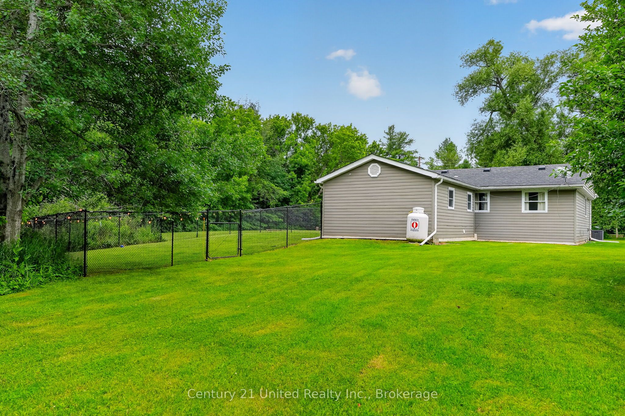 145 Noonan Road Property Photo 40