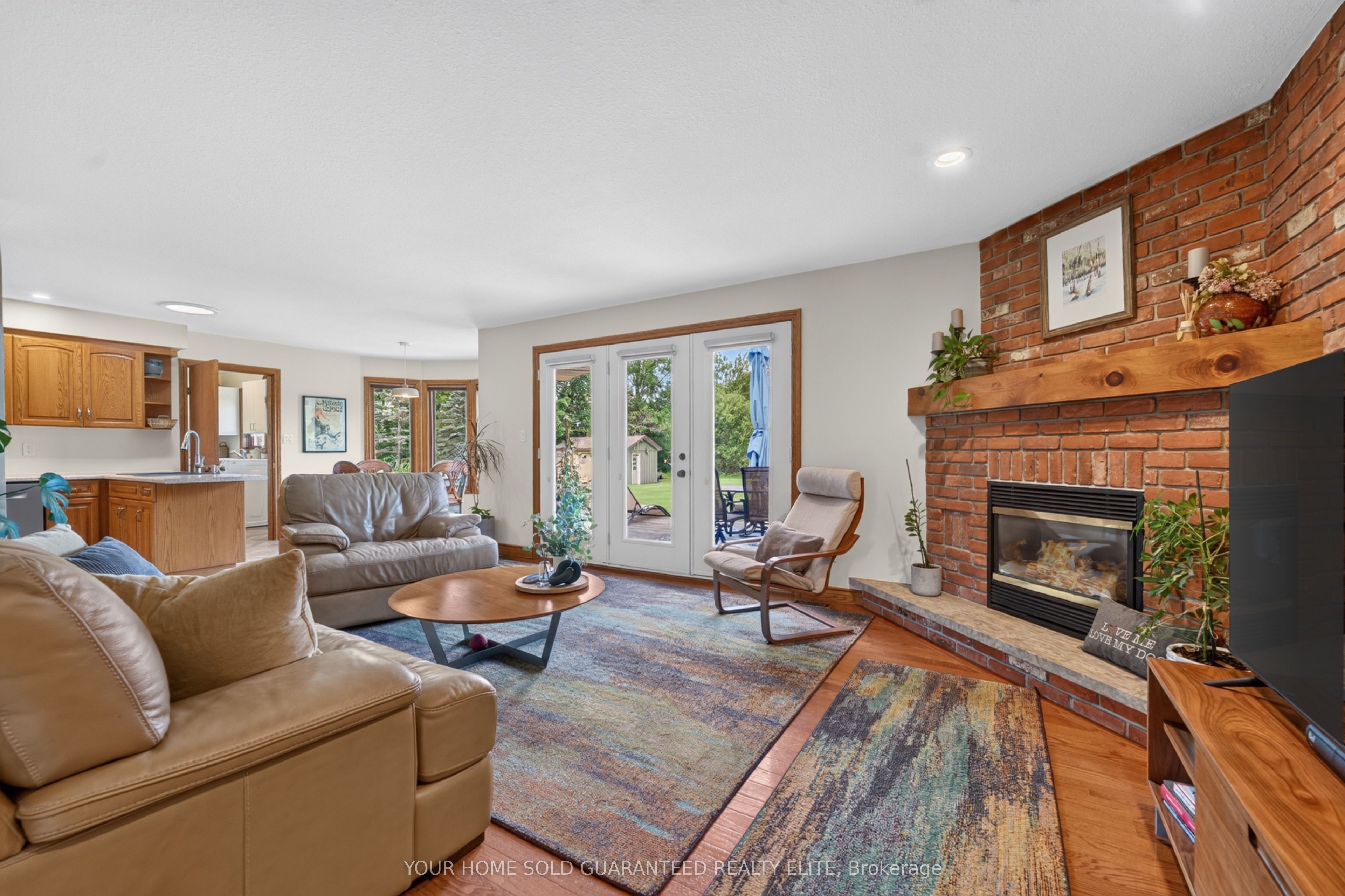 398 Mountain Road Property Photo 4