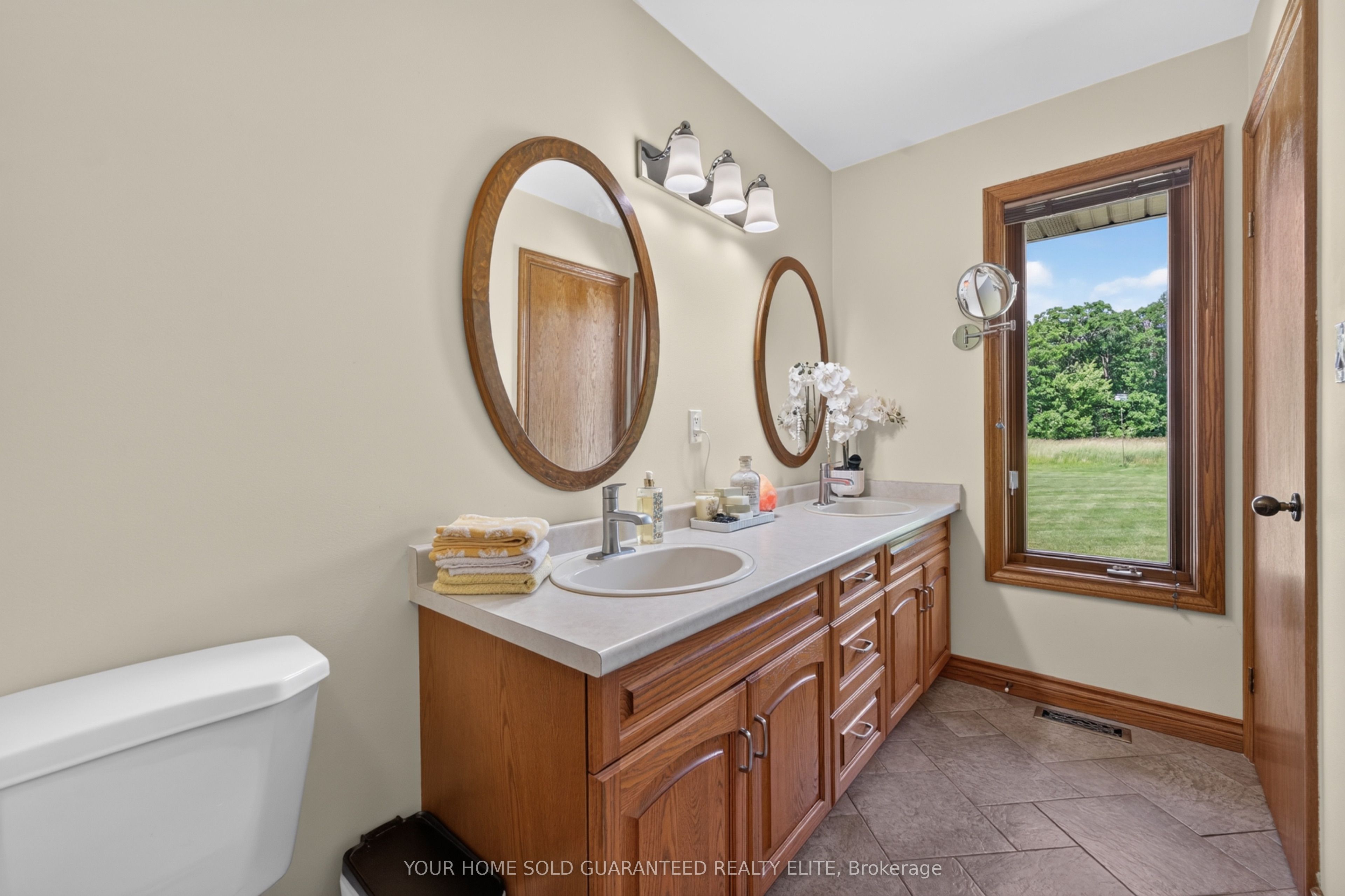 398 Mountain Road Property Photo 12