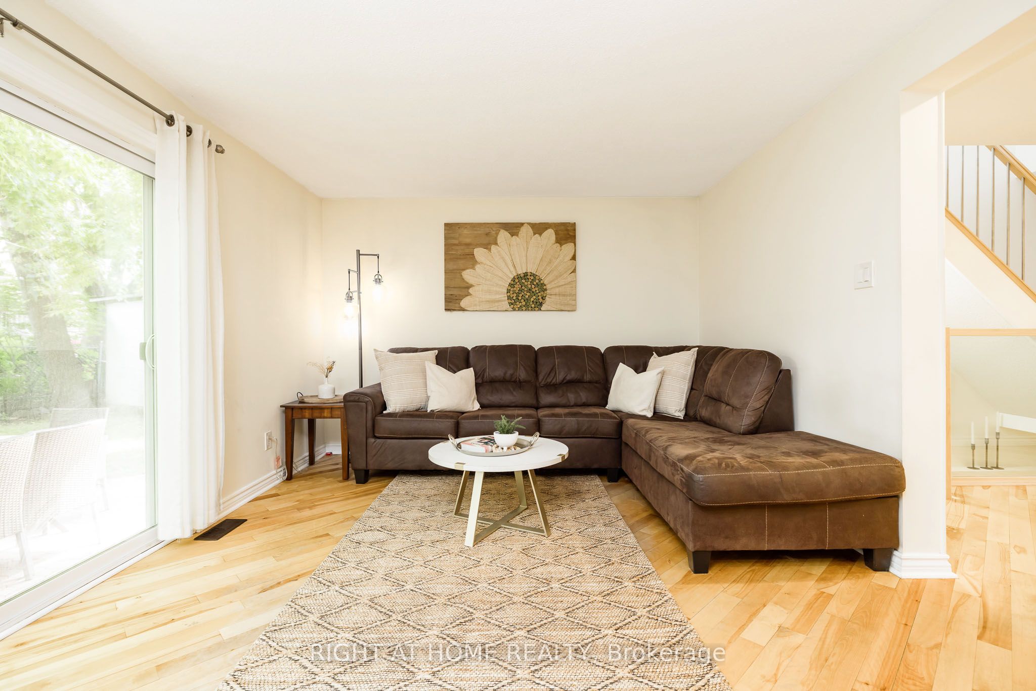30 Berkshire Way Property Photo 9