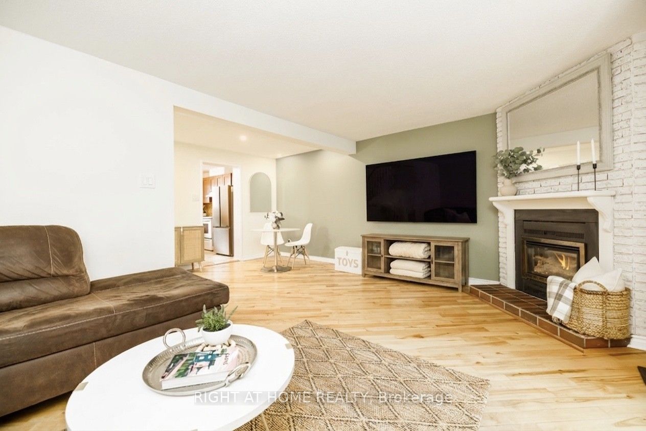 30 Berkshire Way Property Photo 10