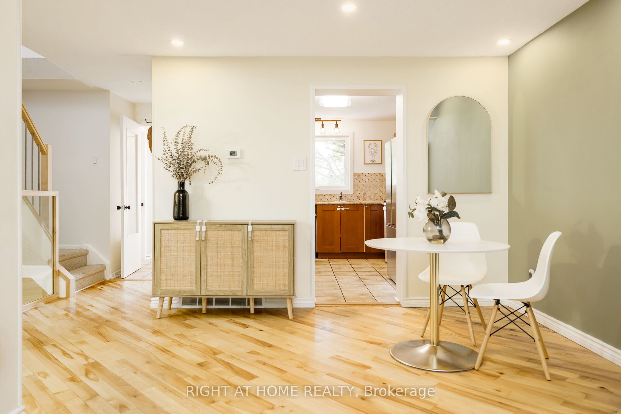 30 Berkshire Way Property Photo 12