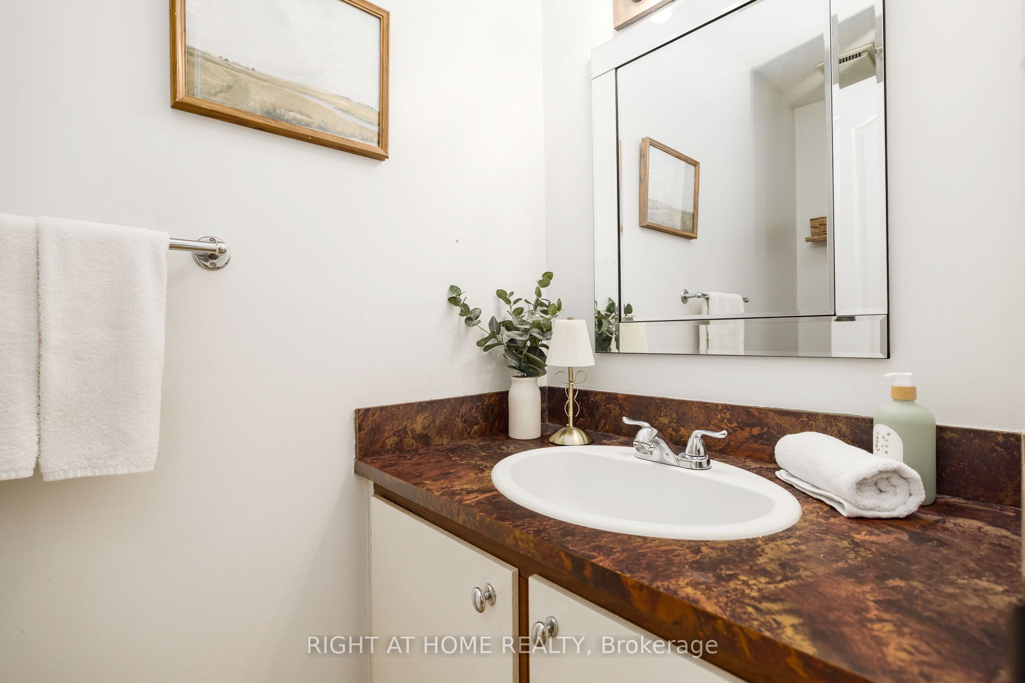 30 Berkshire Way Property Photo 17