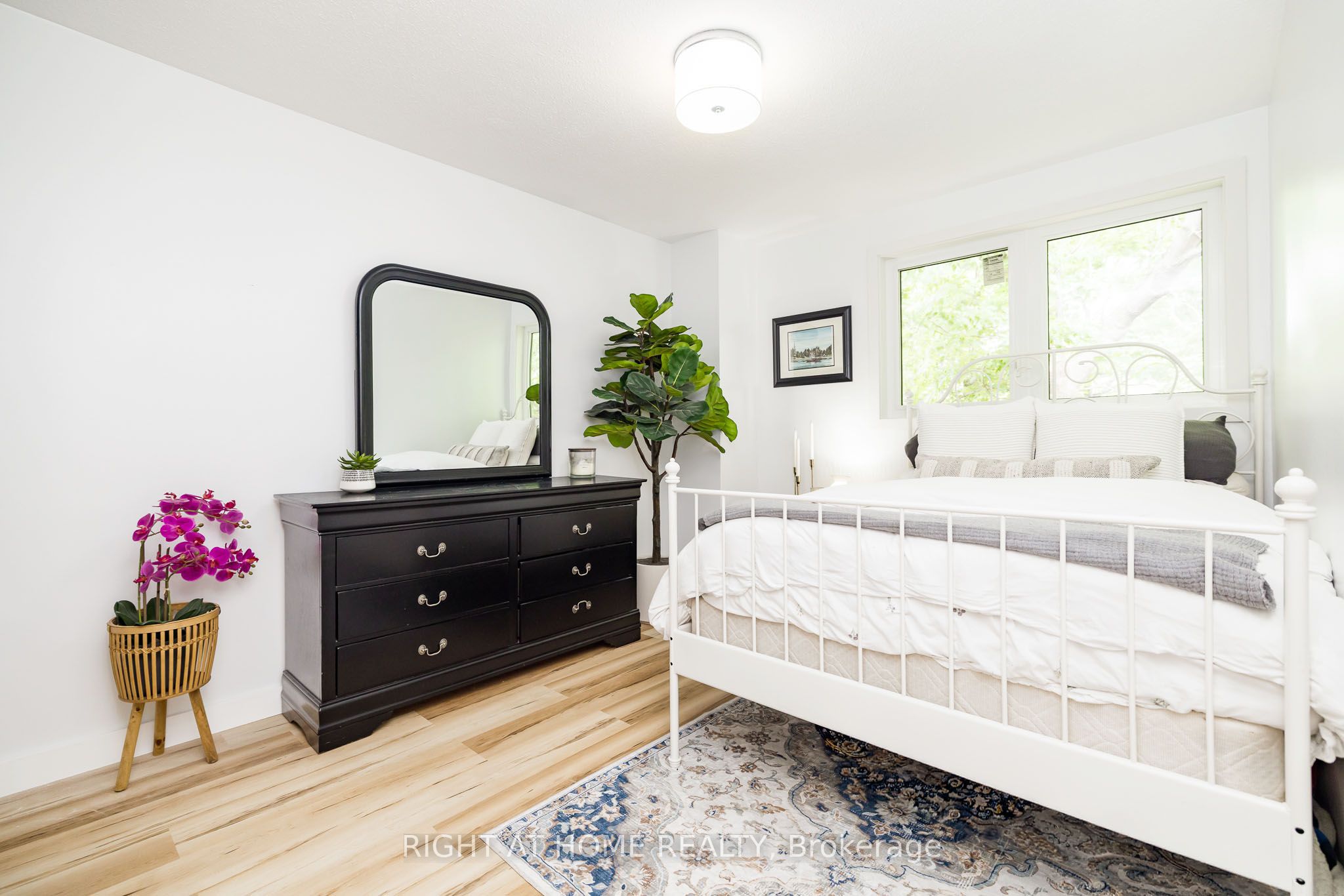 30 Berkshire Way Property Photo 25