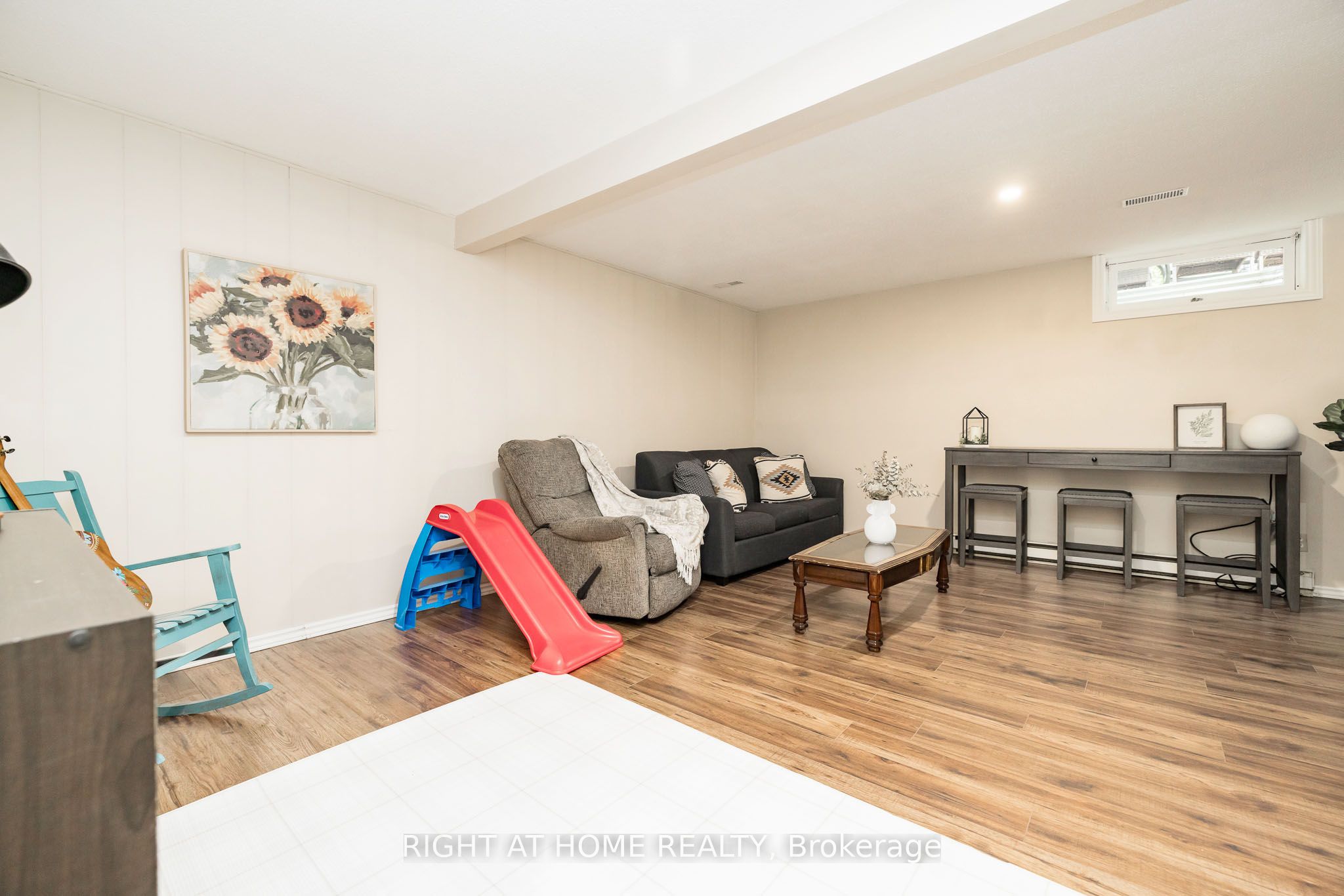 30 Berkshire Way Property Photo 27