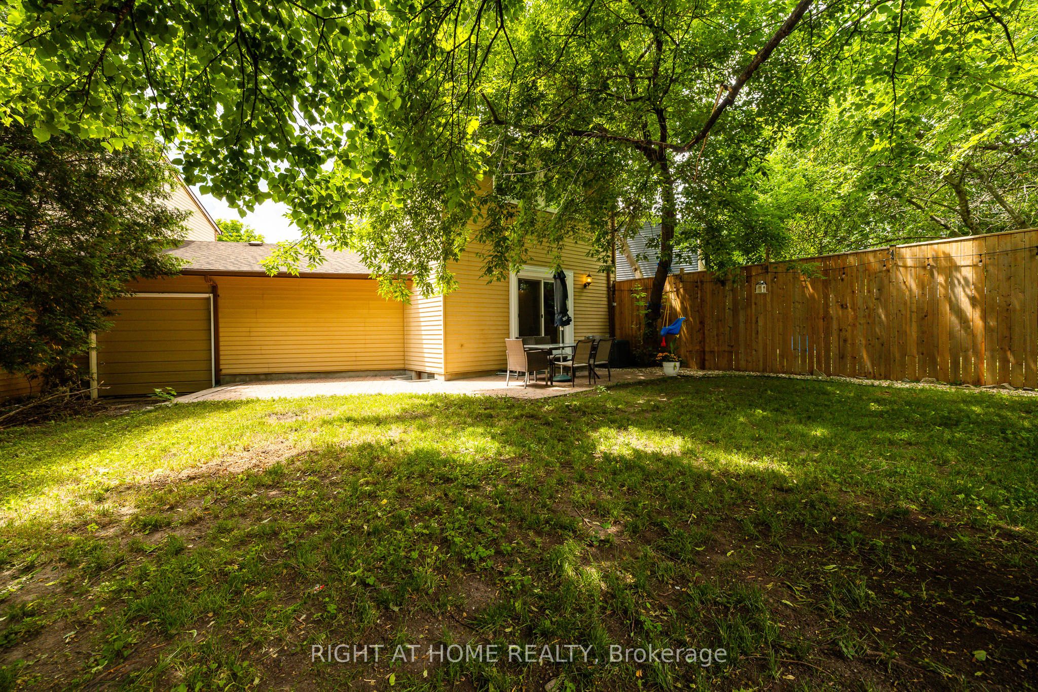 30 Berkshire Way Property Photo 34