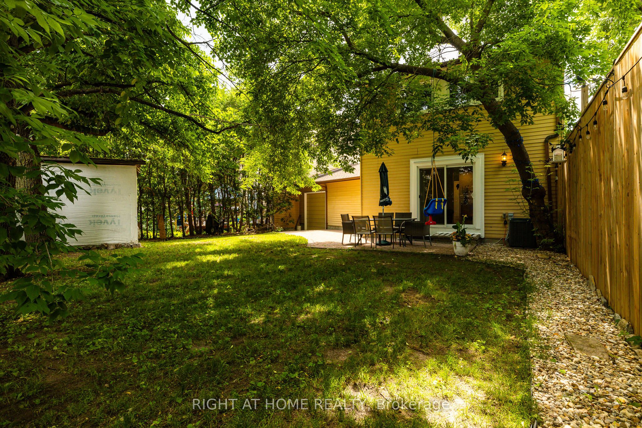 30 Berkshire Way Property Photo 35