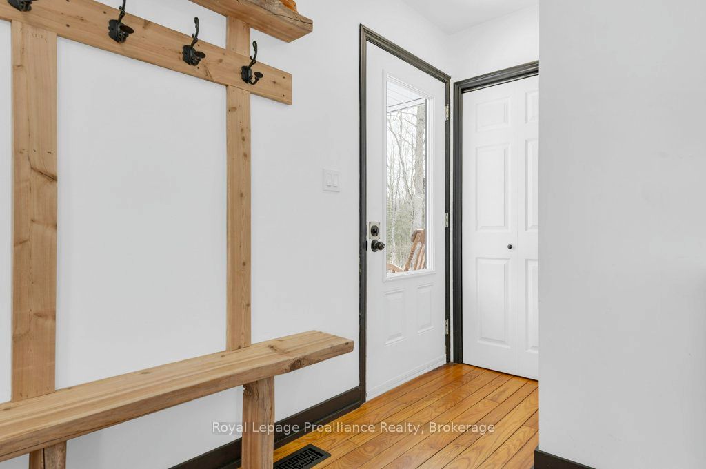 12 Cosgrove Lane Property Photo 8