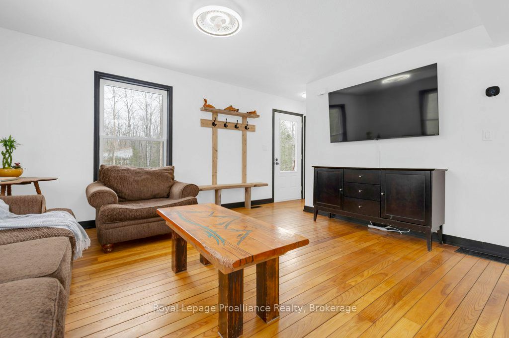 12 Cosgrove Lane Property Photo 12