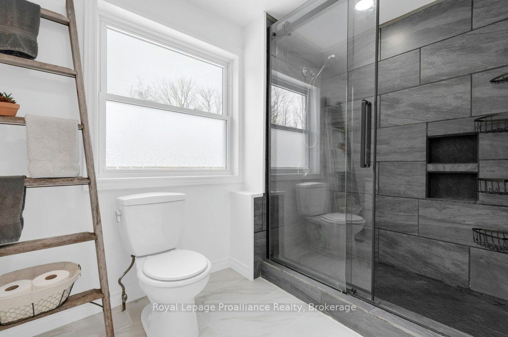 12 Cosgrove Lane Property Photo 27