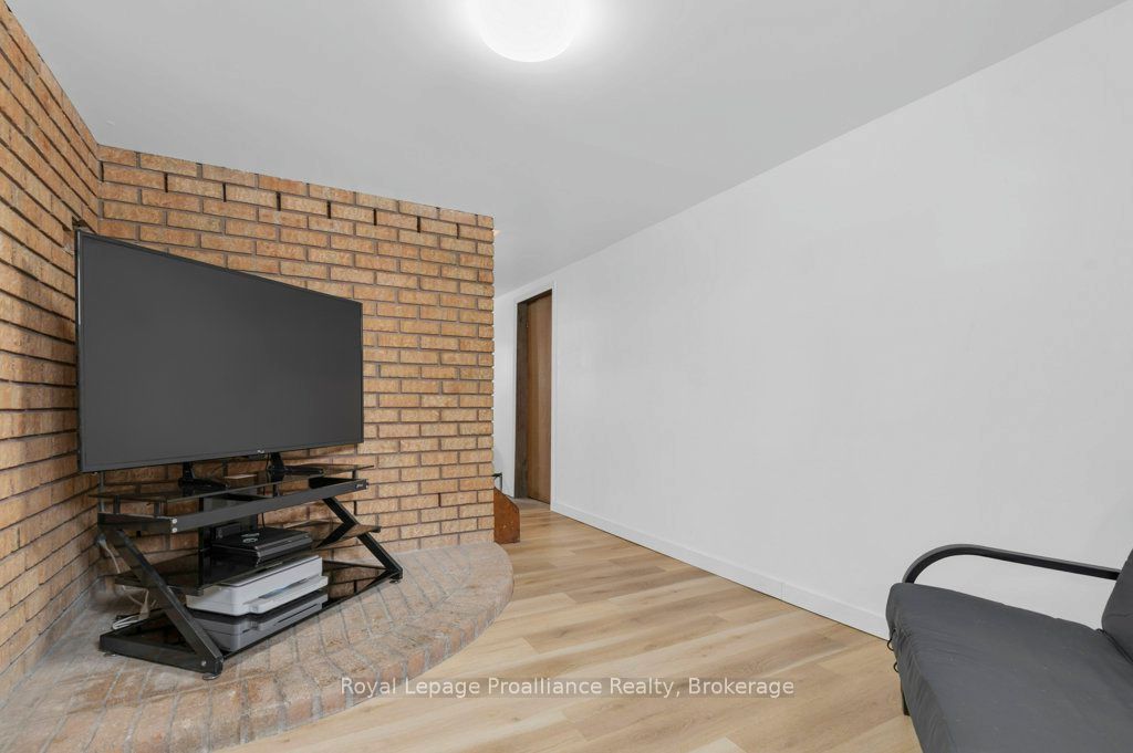 12 Cosgrove Lane Property Photo 31