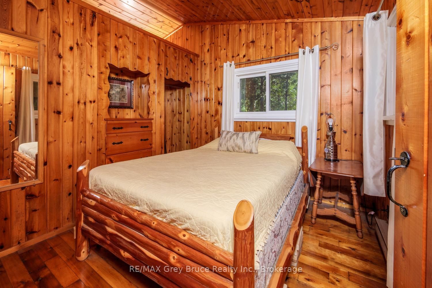 594 Warner Bay Road Property Photo 22