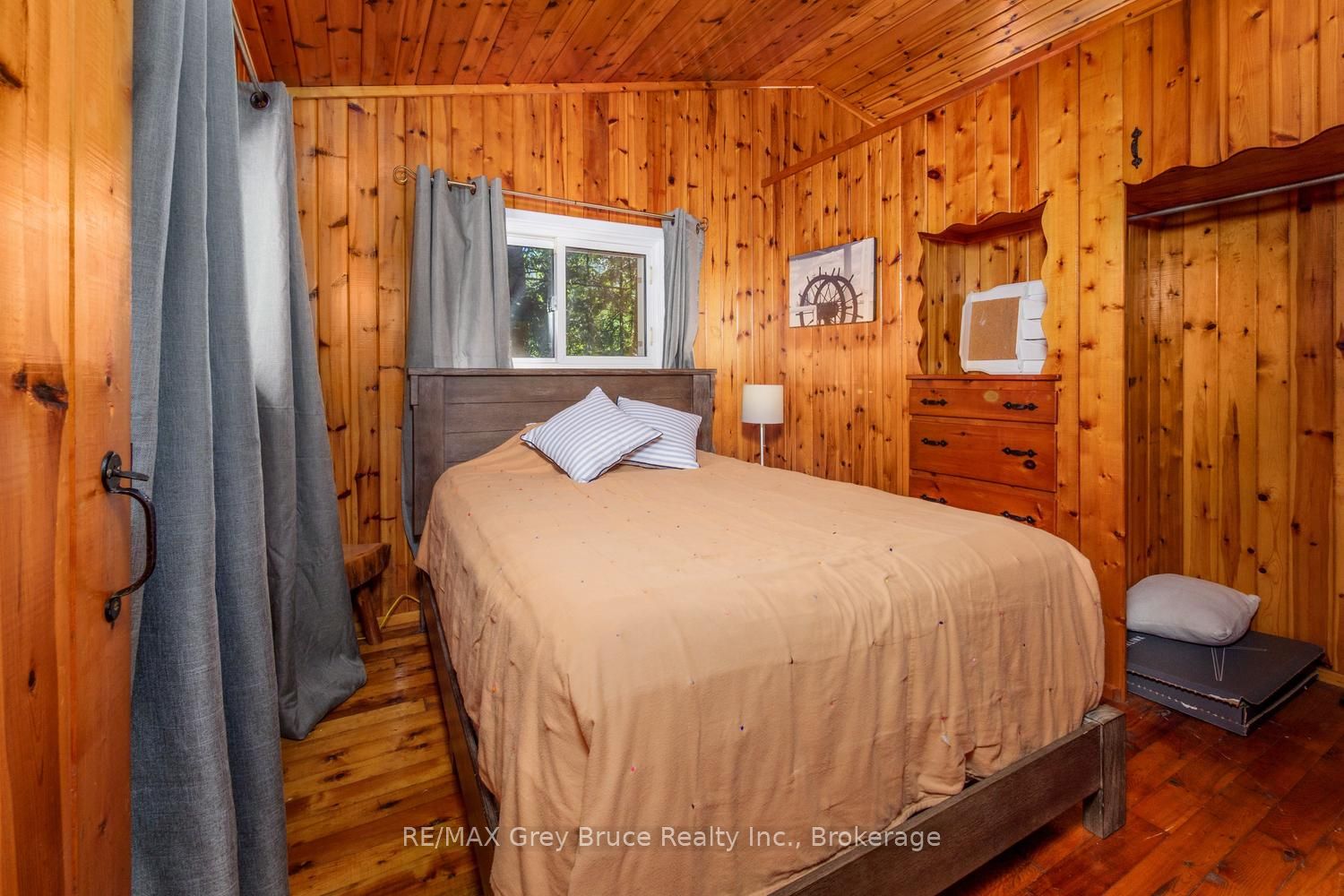 594 Warner Bay Road Property Photo 23