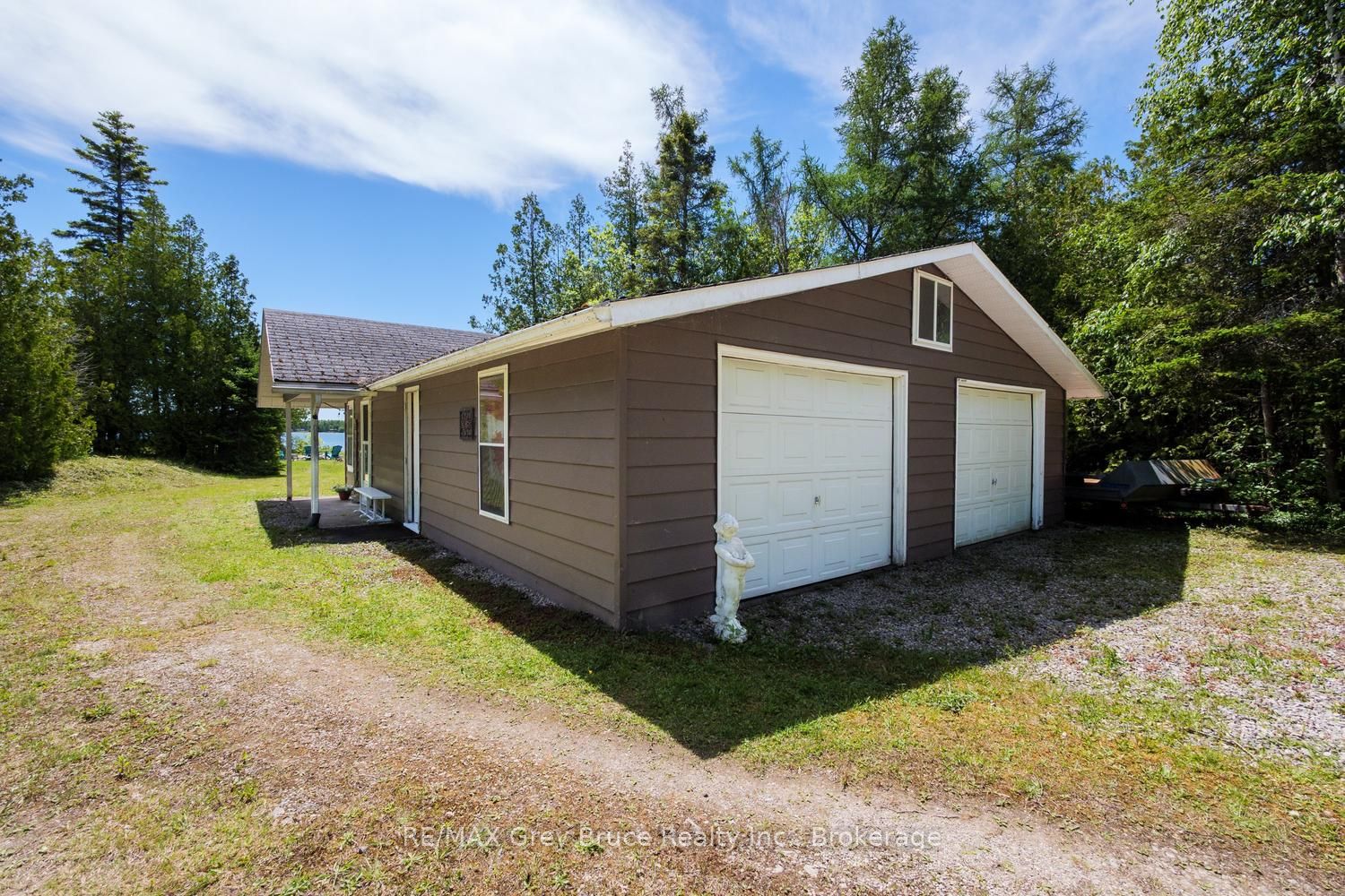 594 Warner Bay Road Property Photo 40