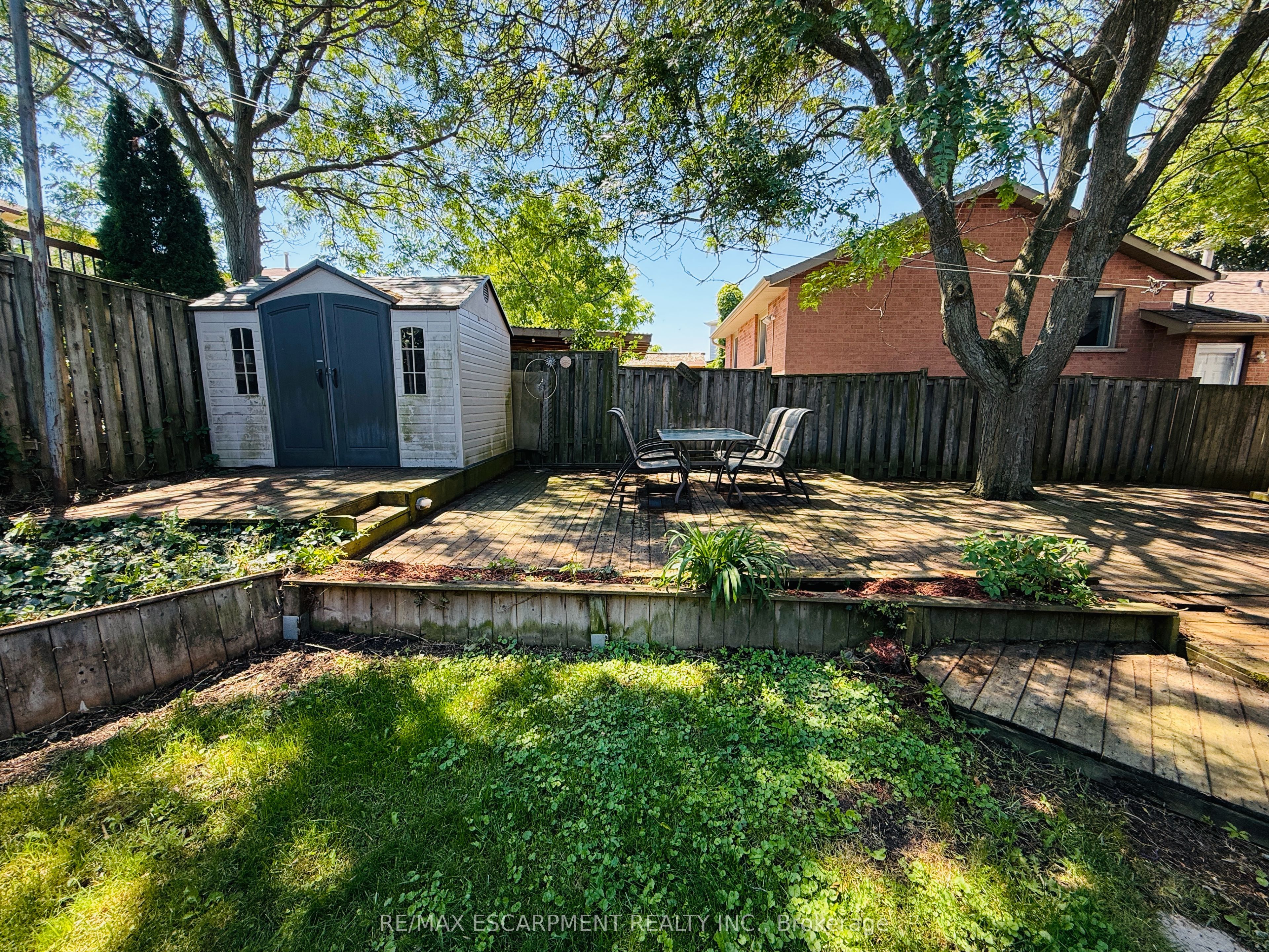 3 Twinoaks Crescent Property Photo 15