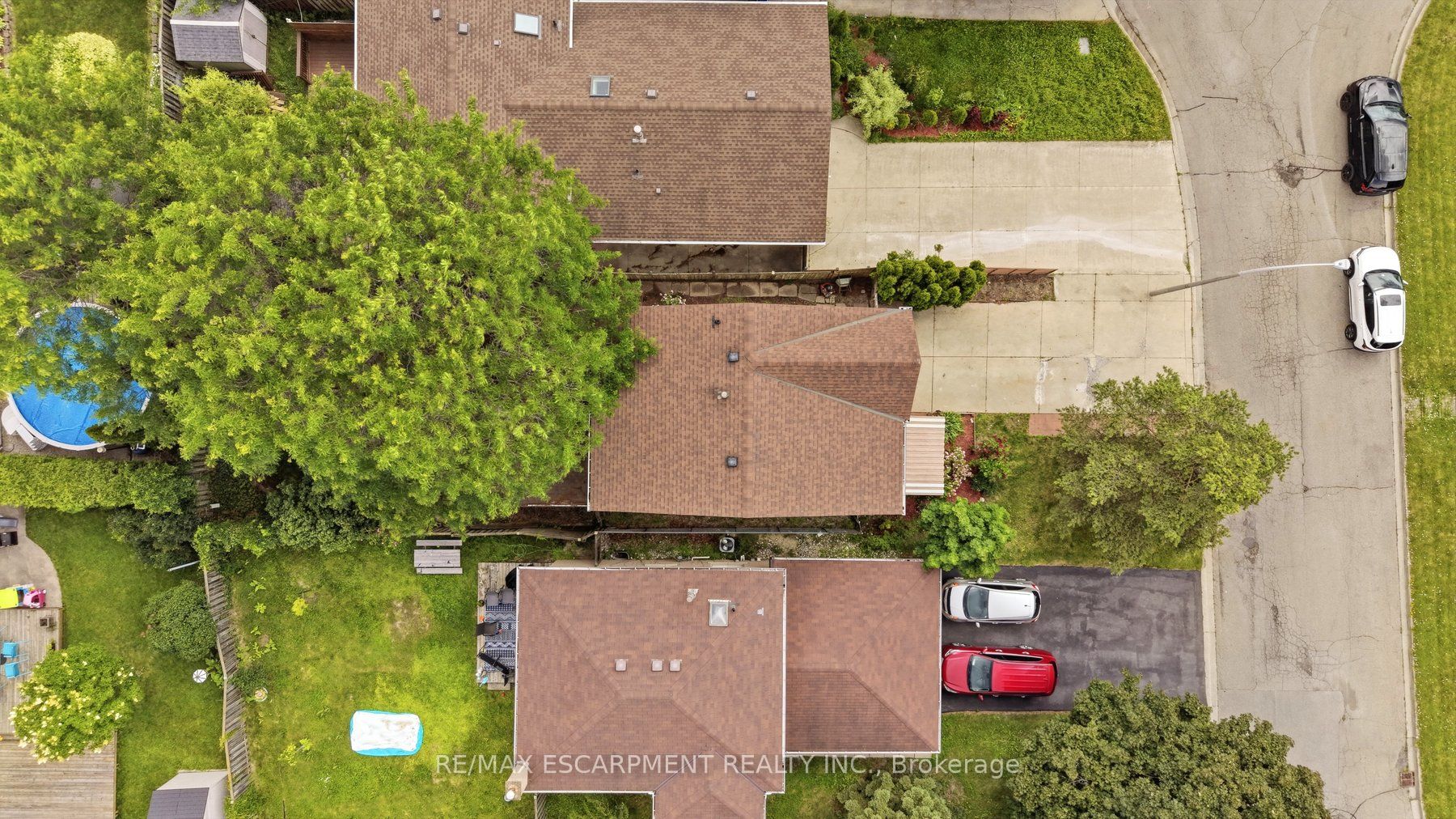3 Twinoaks Crescent Property Photo 16