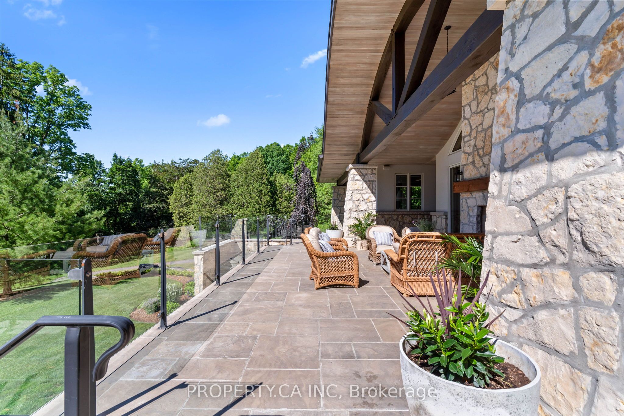 10955 Old River Road Property Photo 7