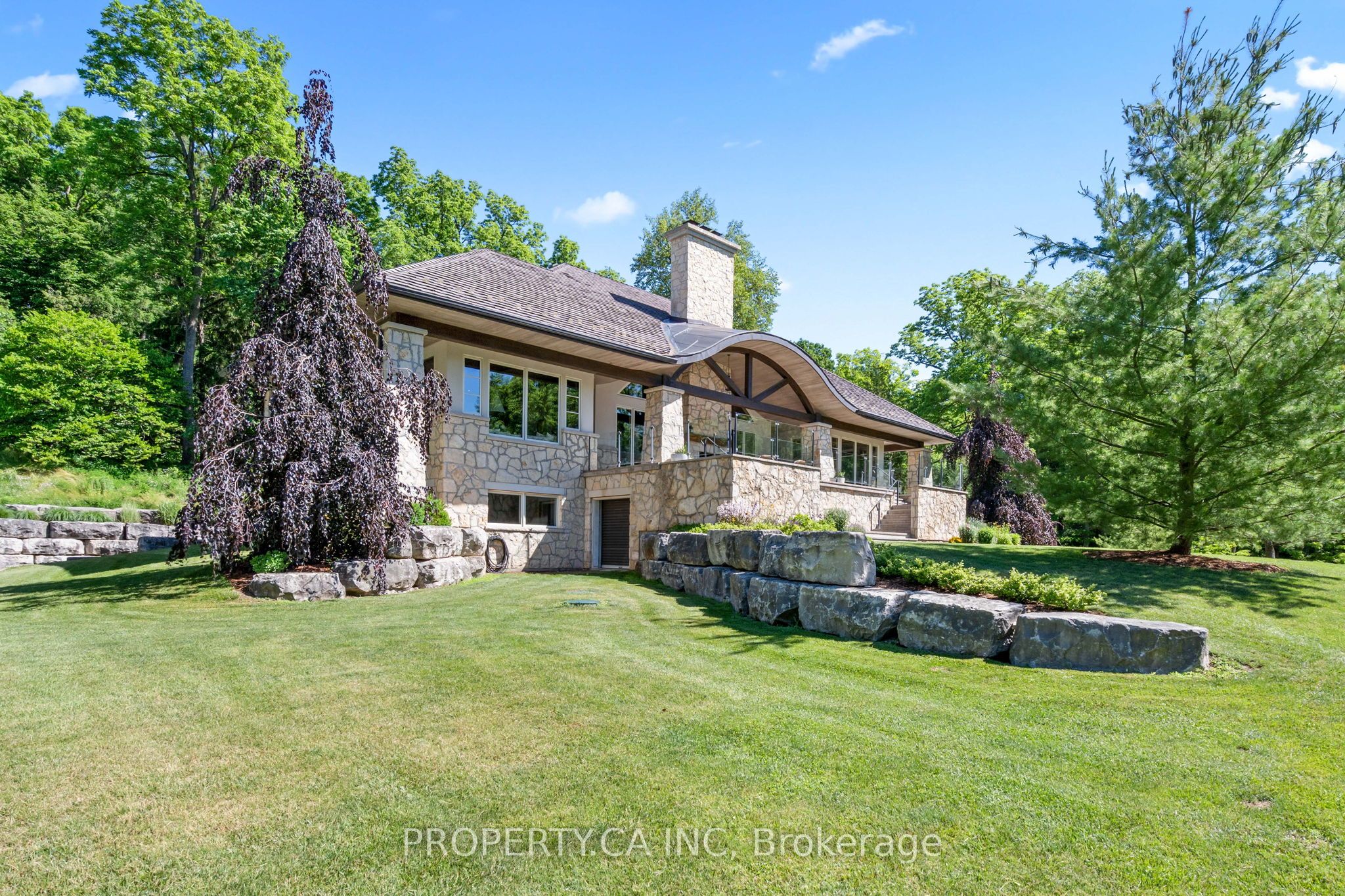 10955 Old River Road Property Photo 12