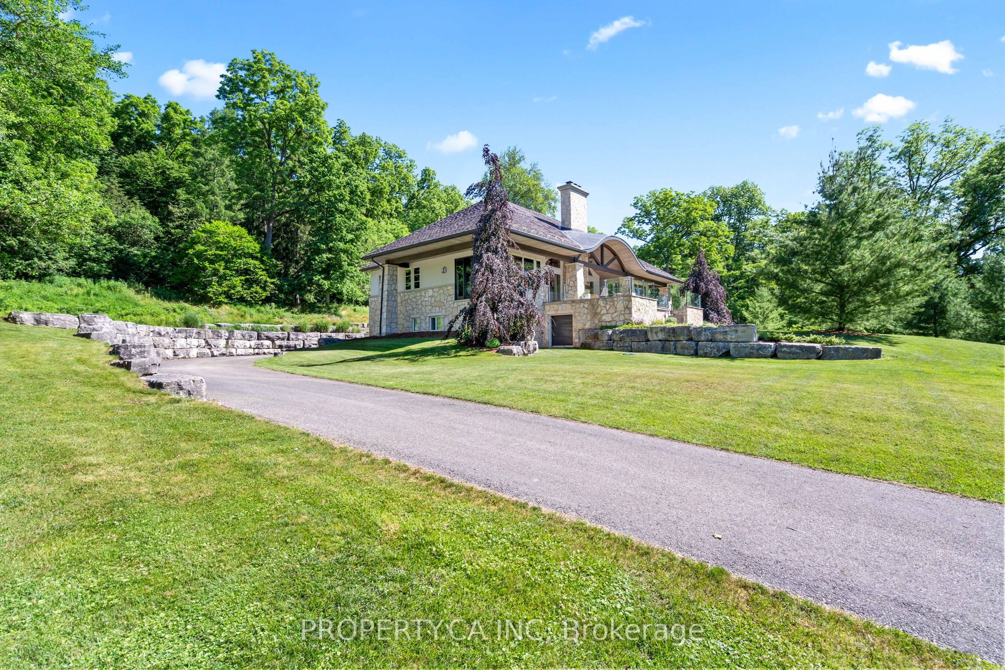 10955 Old River Road Property Photo 13