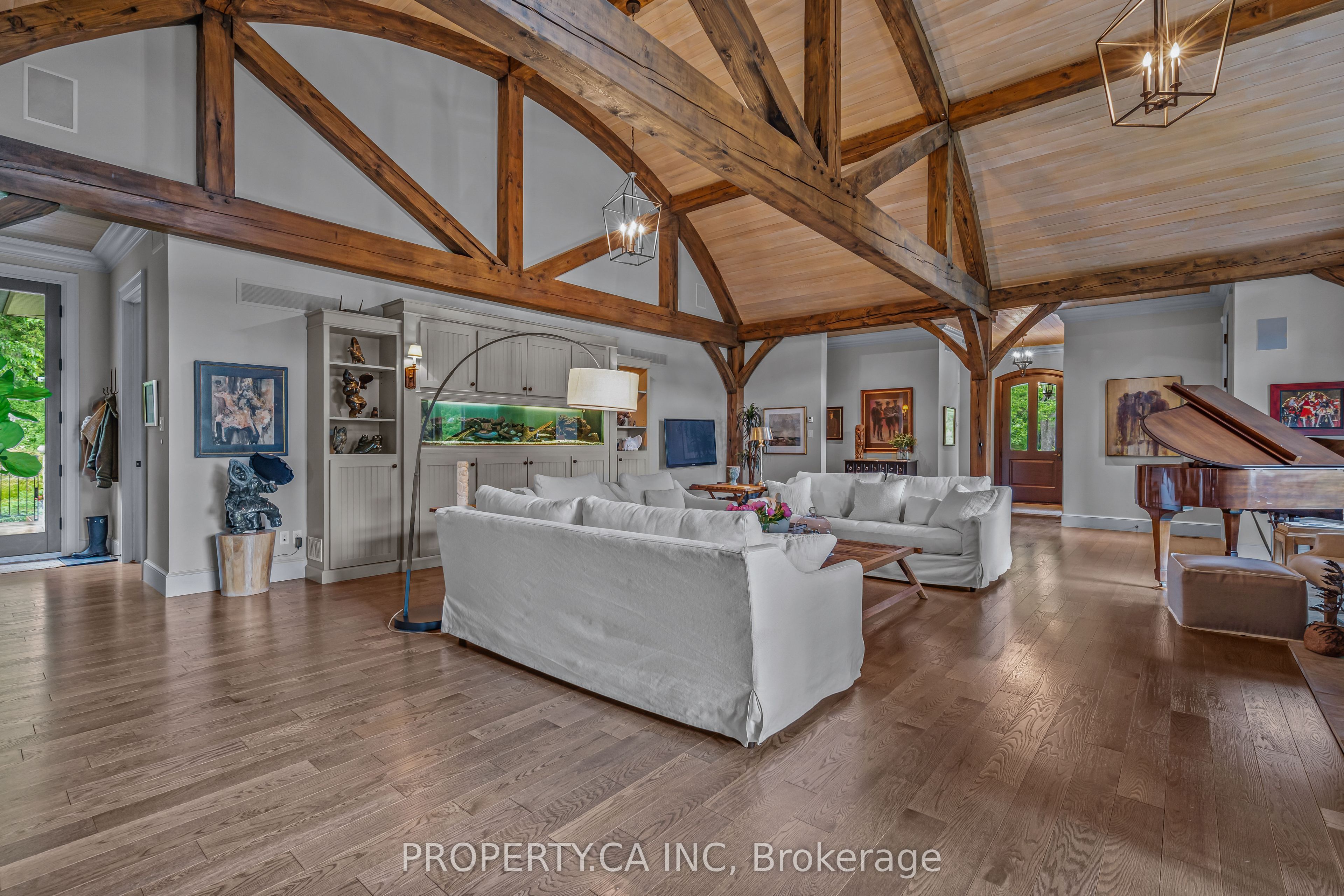 10955 Old River Road Property Photo 19