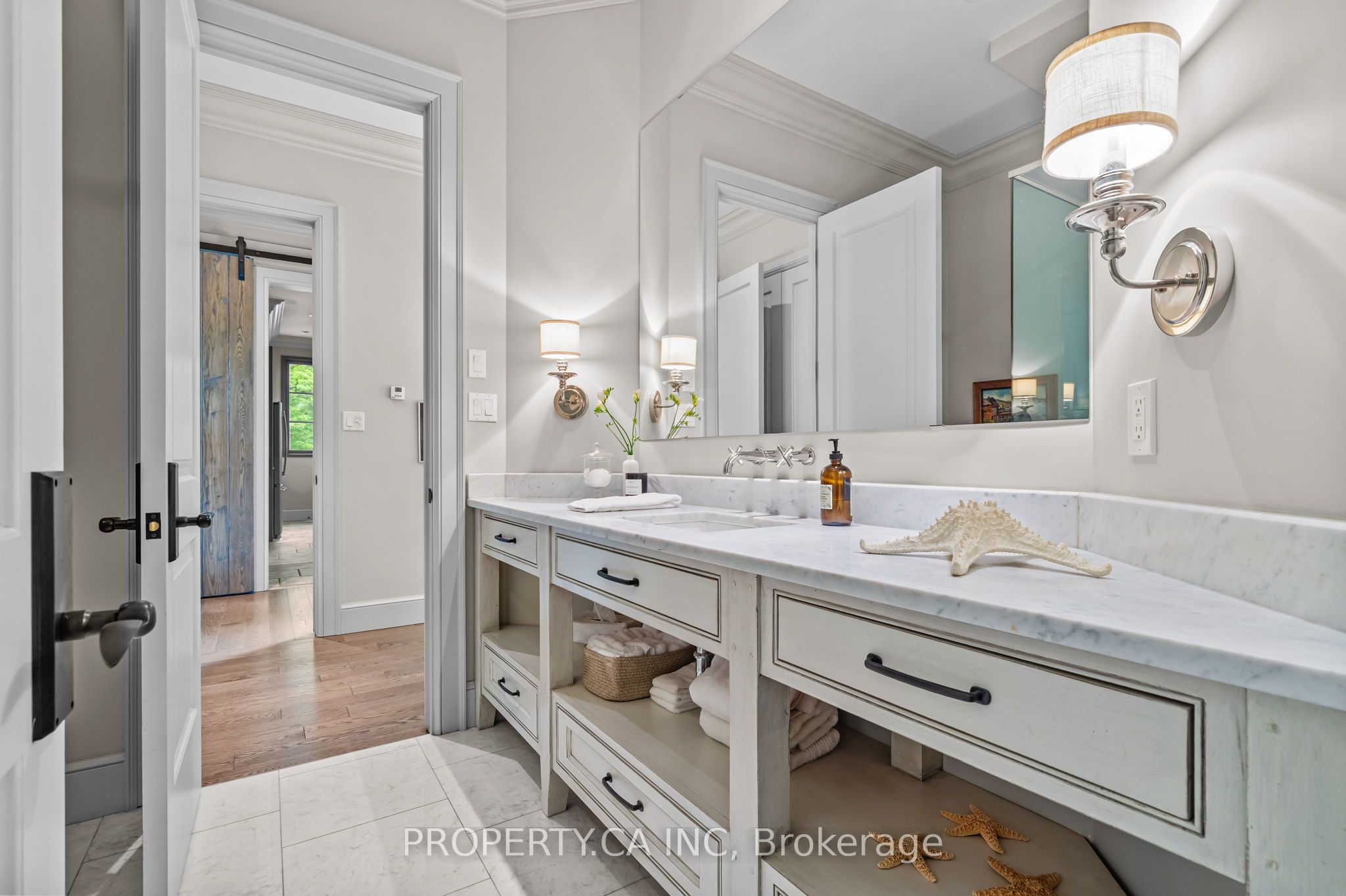 10955 Old River Road Property Photo 38
