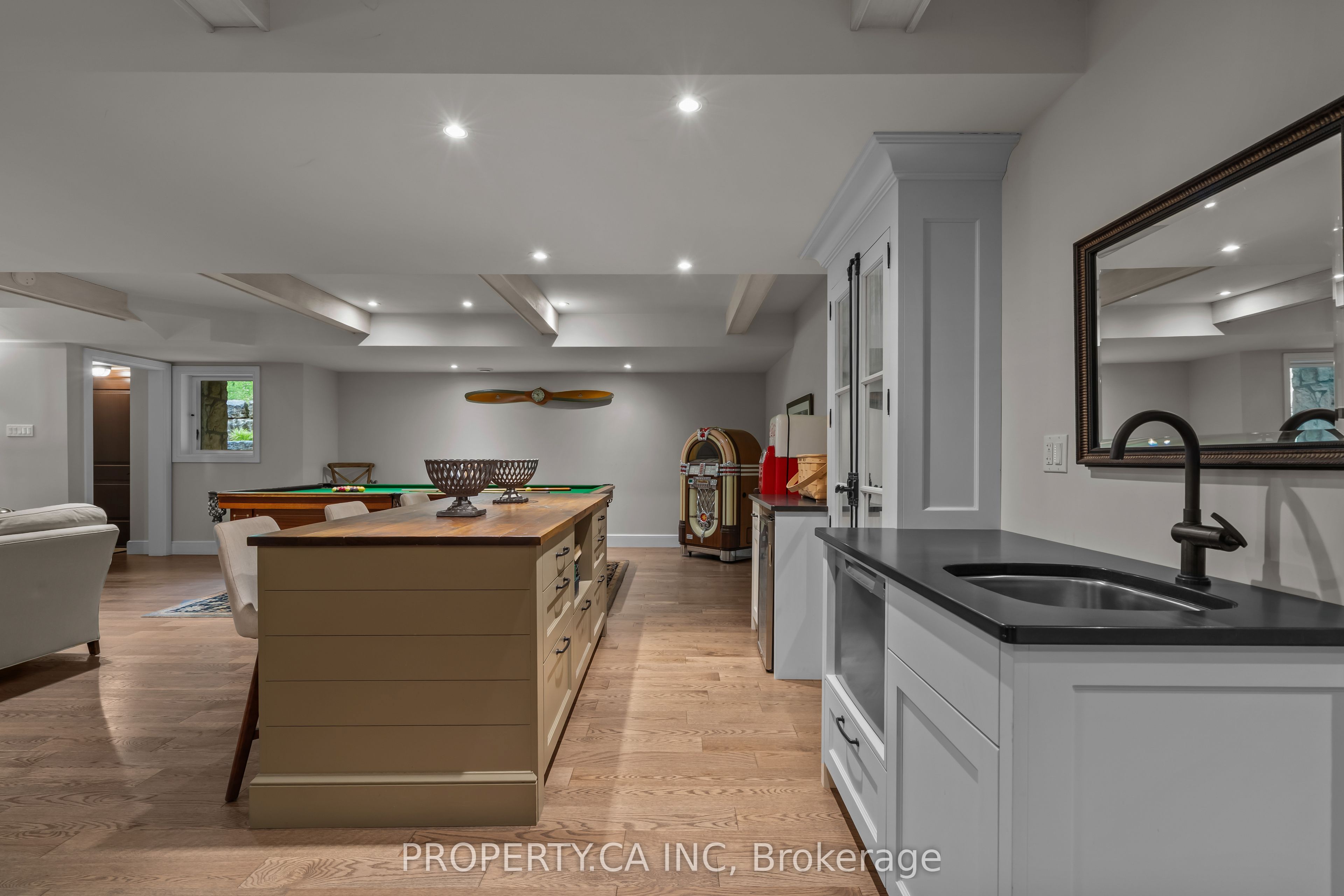 10955 Old River Road Property Photo 40