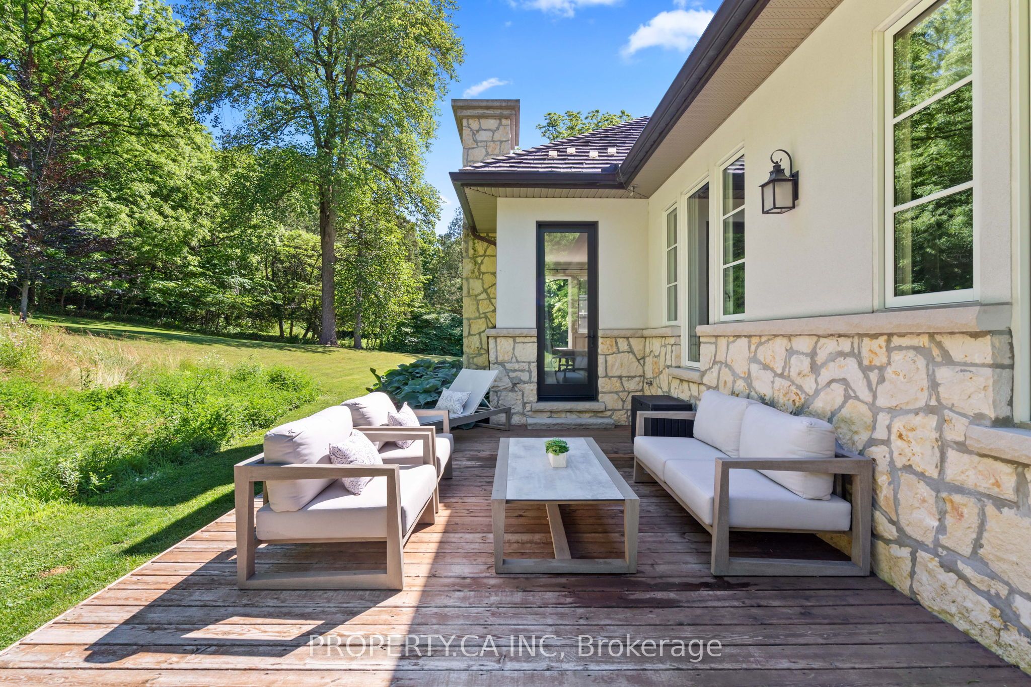 10955 Old River Road Property Photo 45