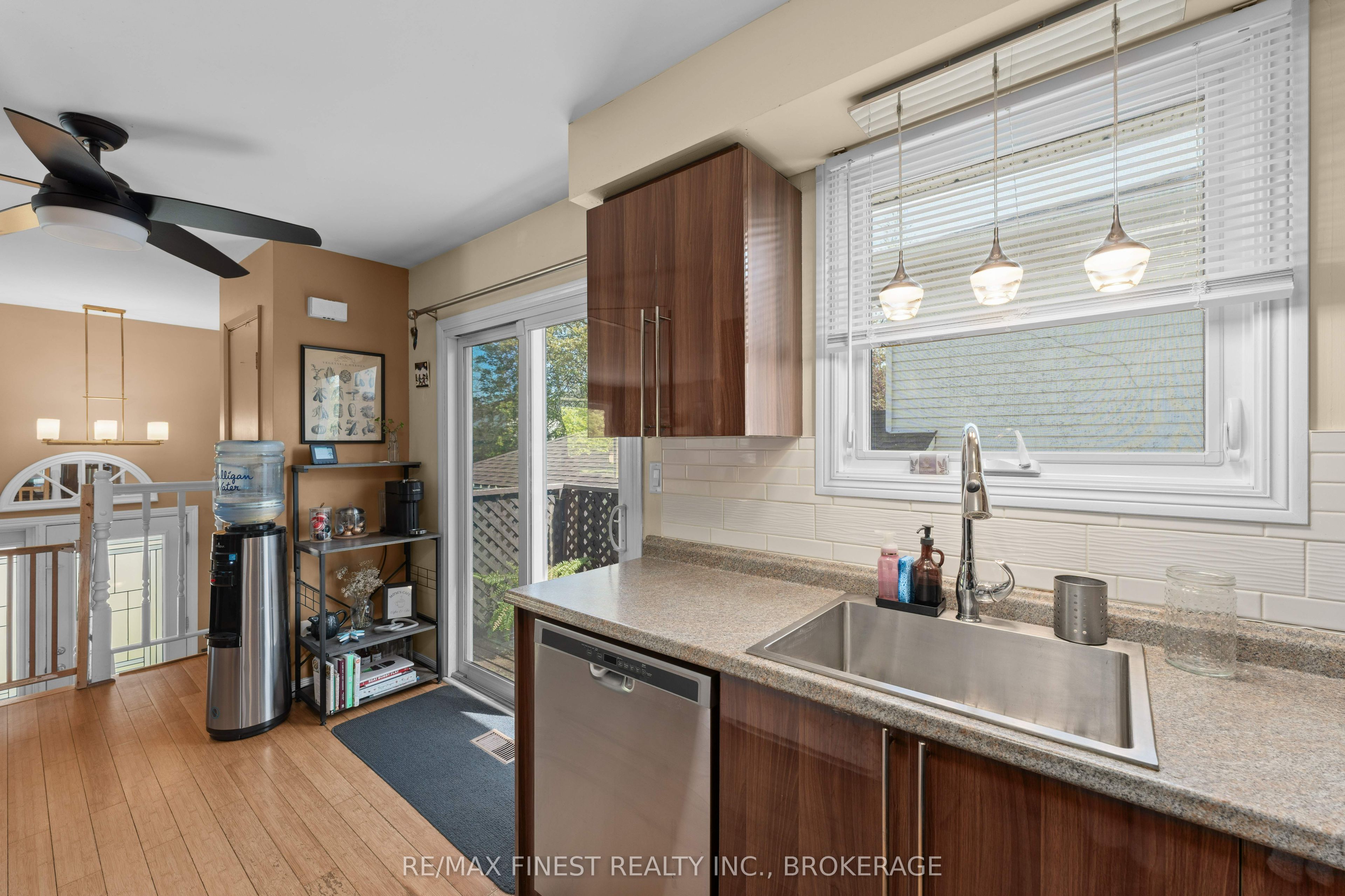 102 Grenadier Drive Property Photo 12