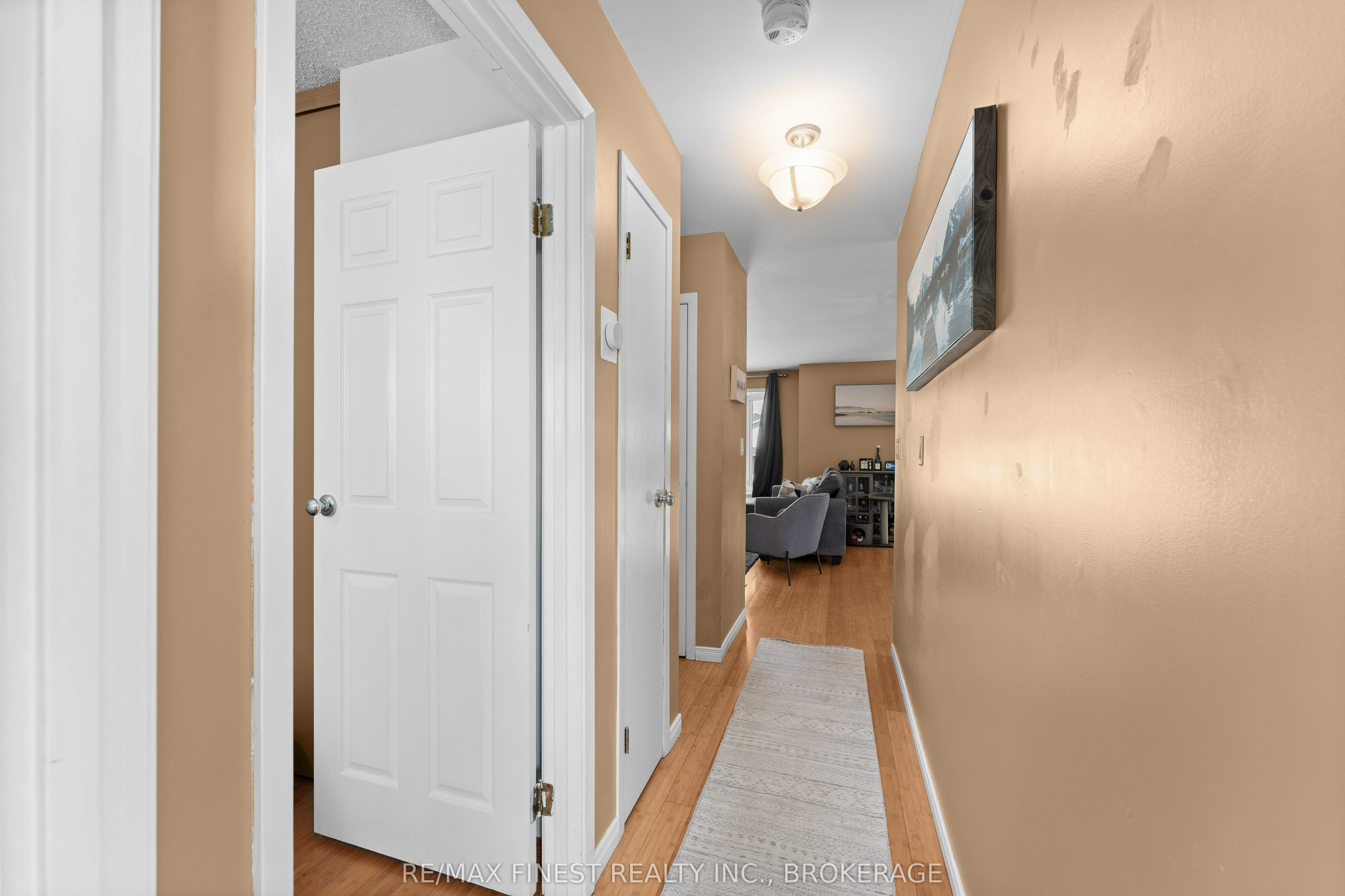 102 Grenadier Drive Property Photo 13