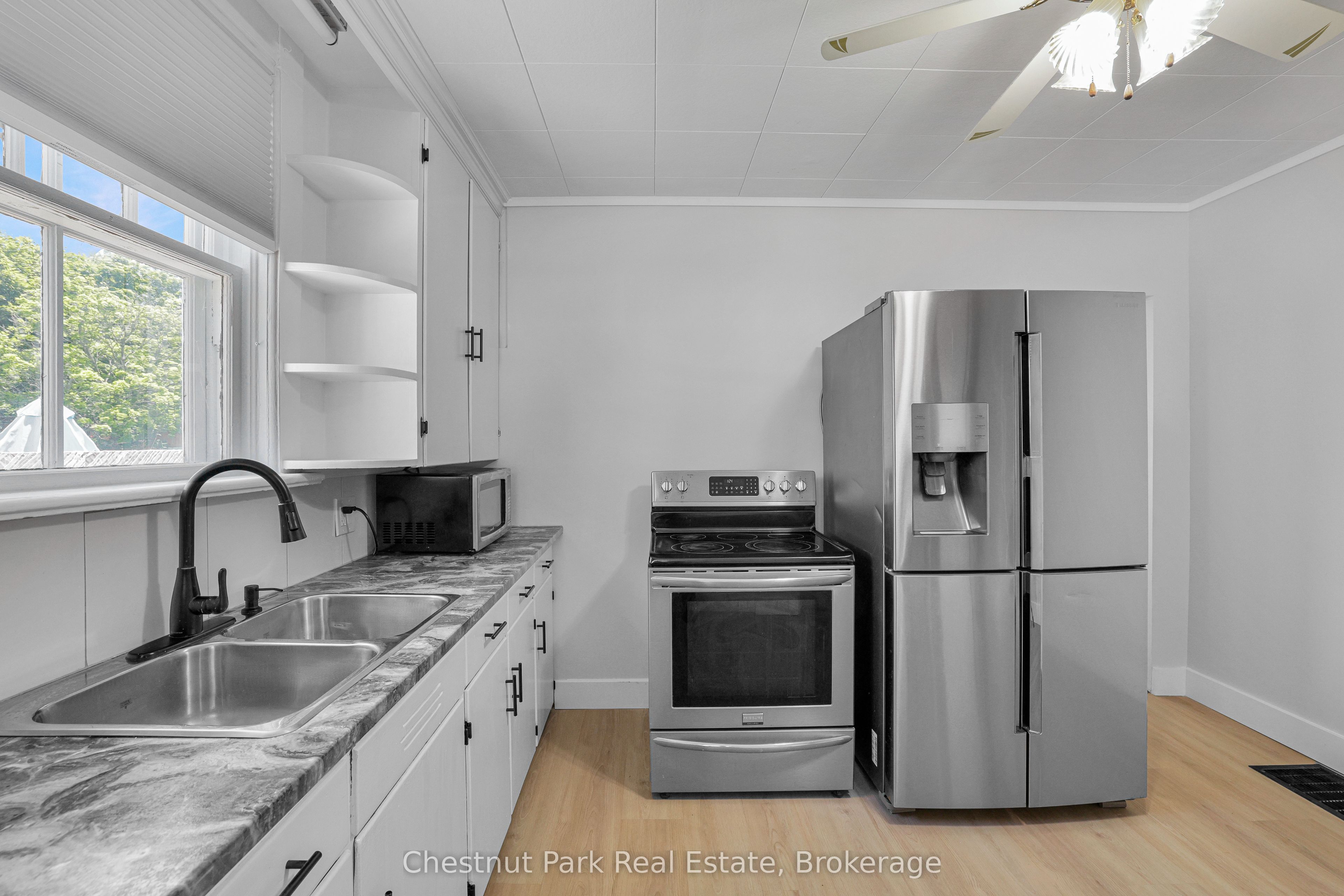 435 13th Street W Property Photo 19