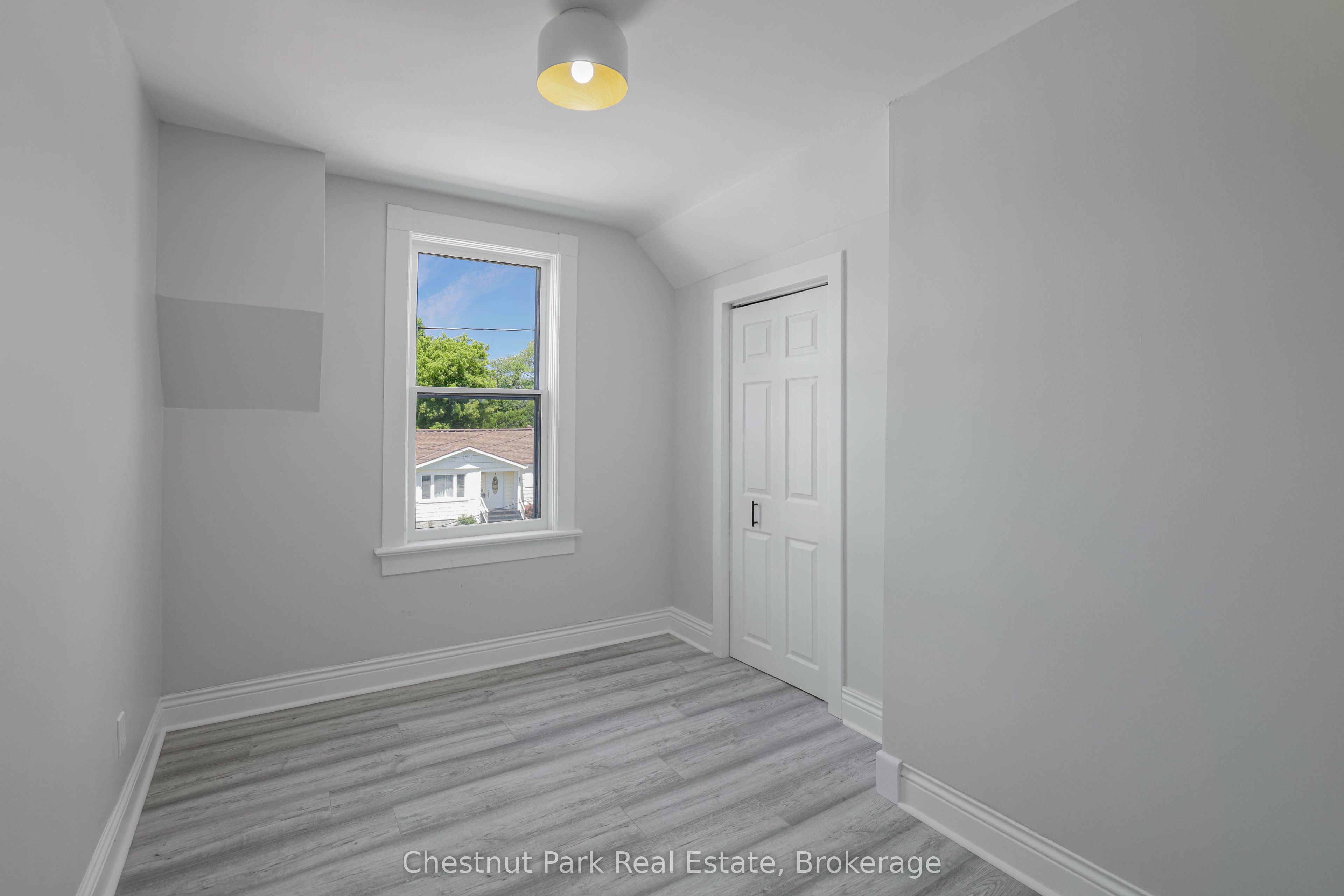 435 13th Street W Property Photo 31